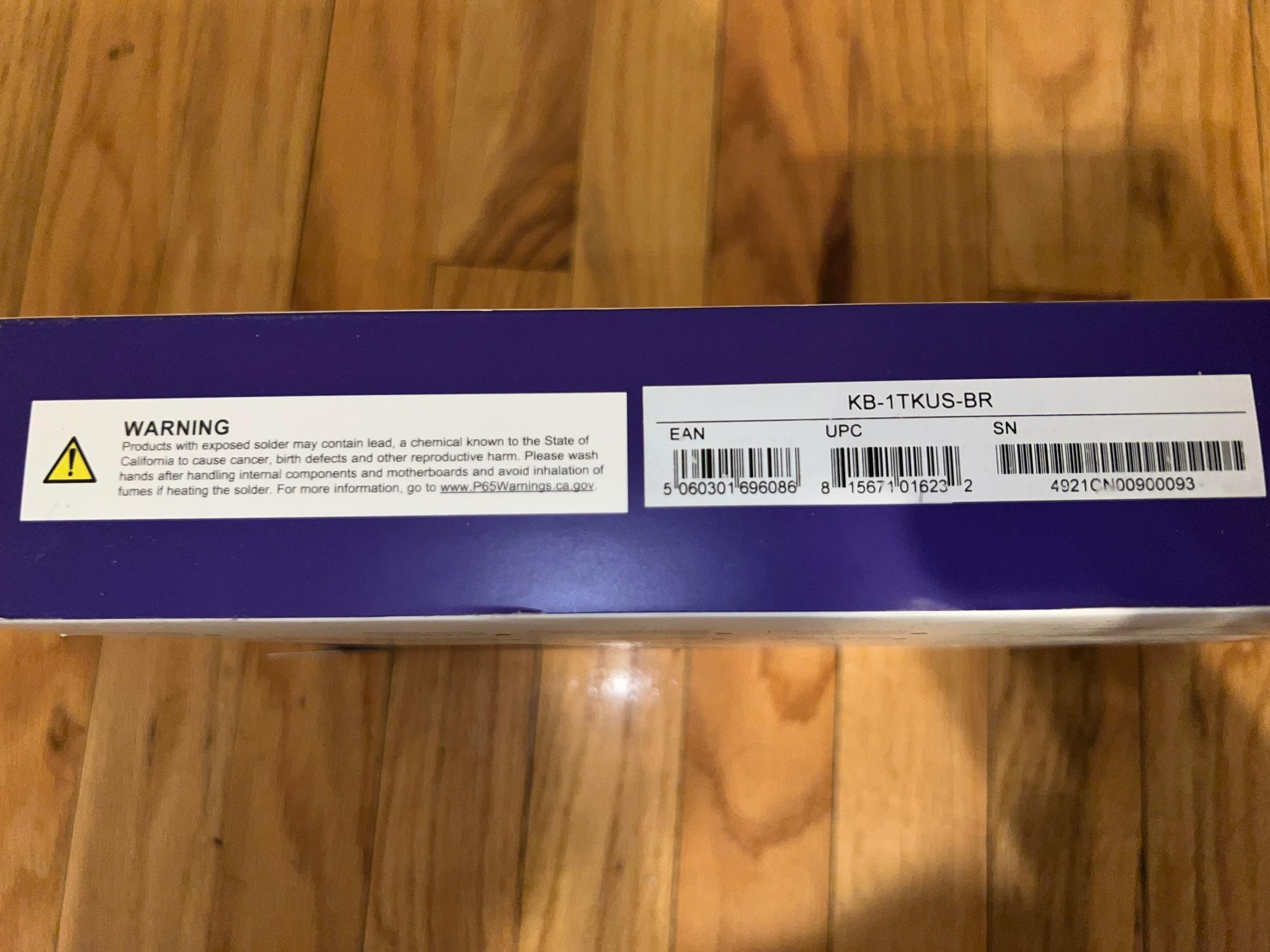 NZXT Tenkeyless Mechanical Keyboard/NZXT Lift Mouse (RGB) BUNDLE