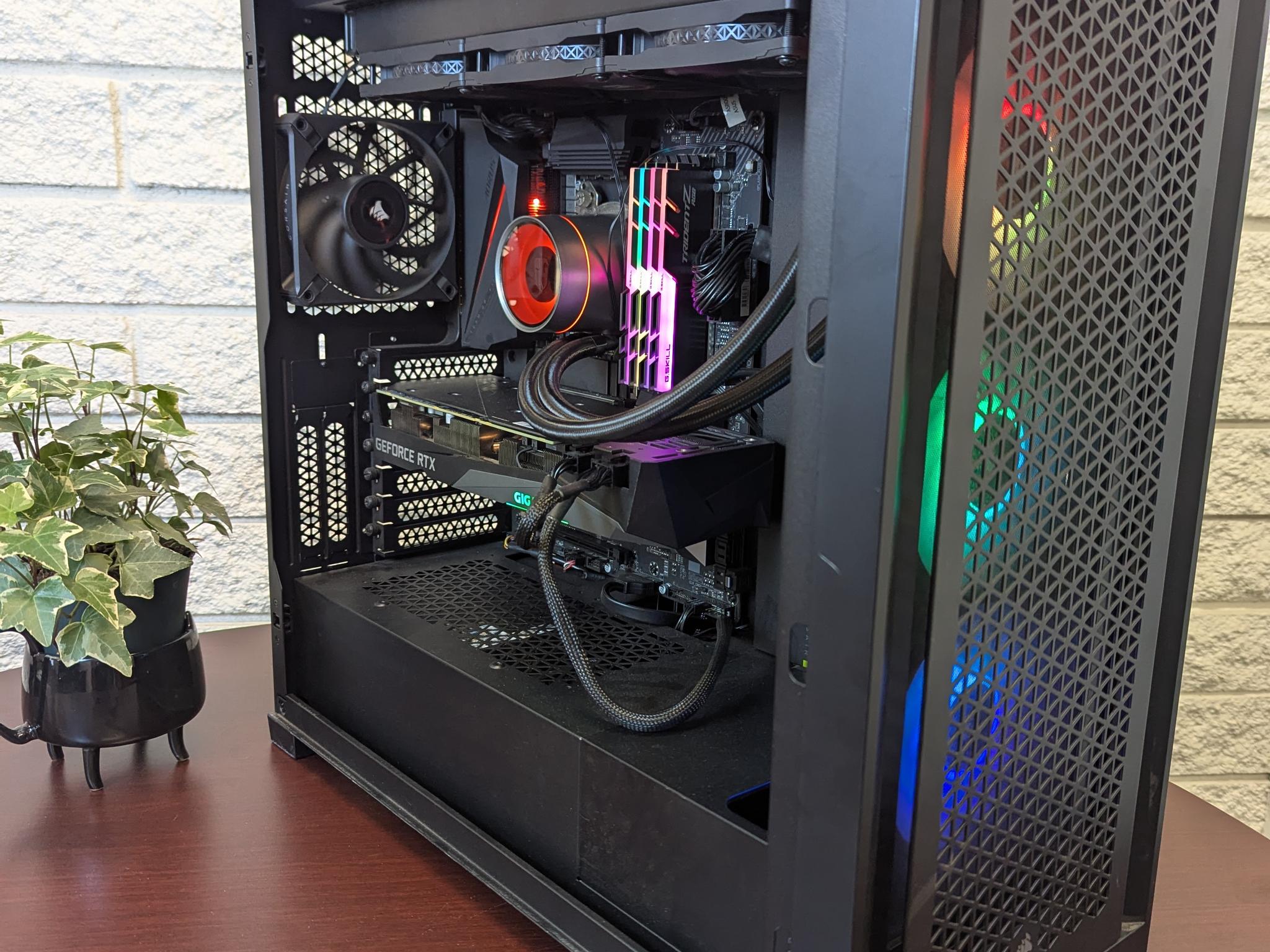 Ryzen 7 3700X | RTX 3070 | 32GB DDR4 3200 | 1.25TB Storage |