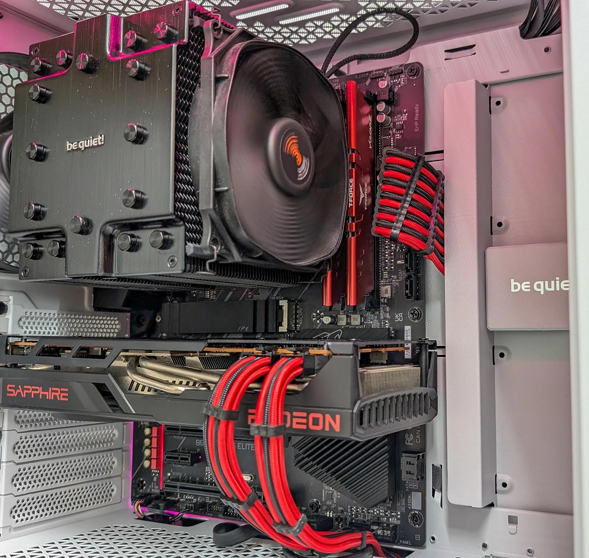 Ryzen 7 5700x3d + Radeon RX 6700XT + 64GB RAM + 1TB SSD Gaming PC