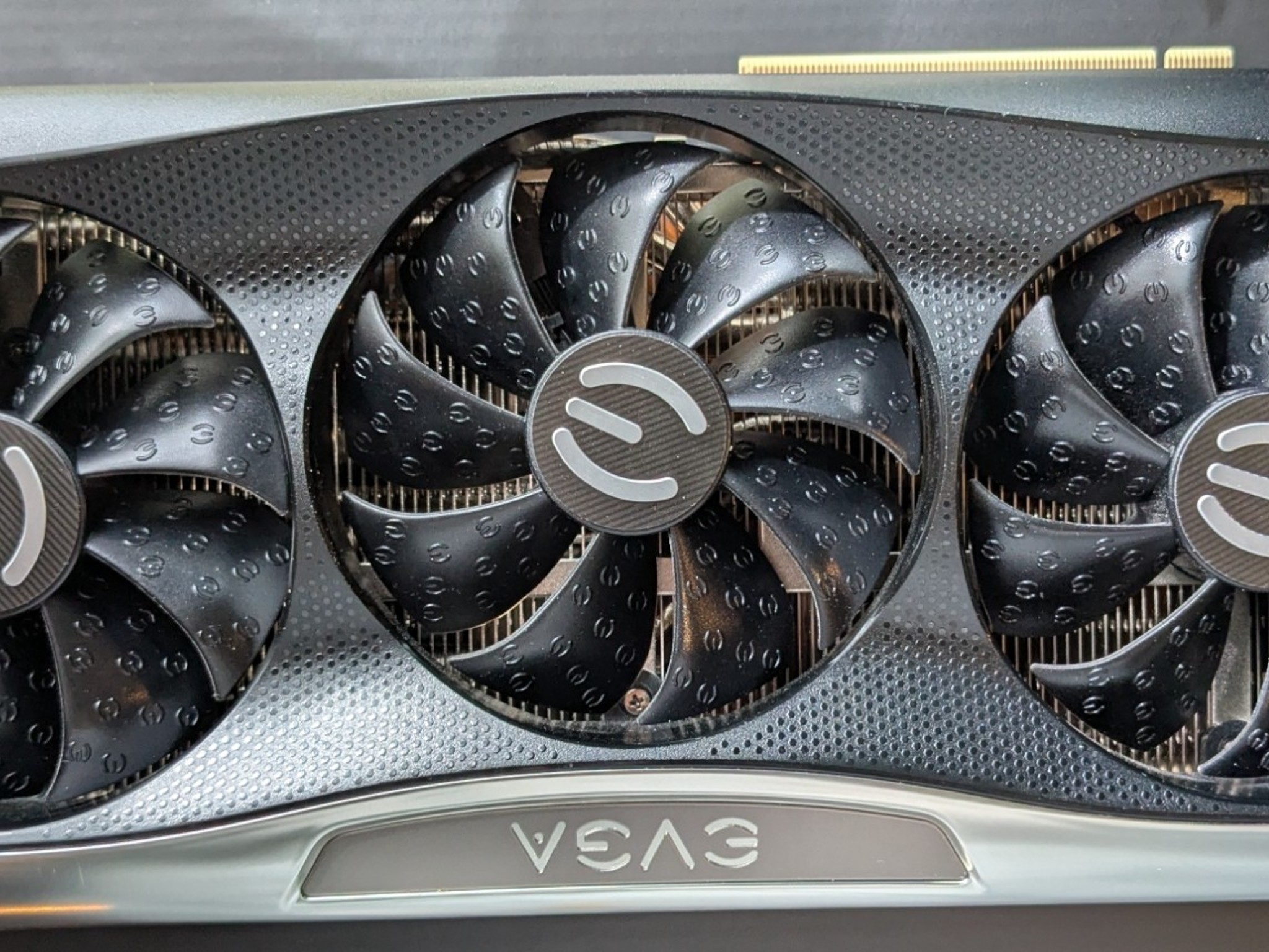 EVGA GeForce RTX 3080 FTW3 ULTRA GAMING 10GB GDDR6X