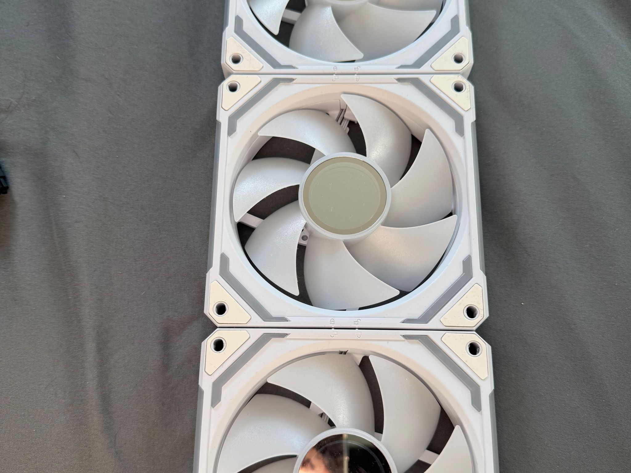 Asiahorse 120 fans infinity rgb