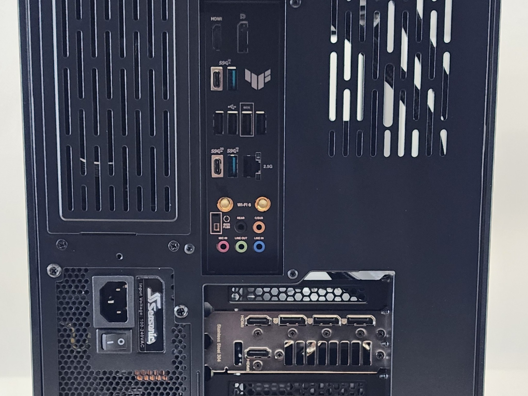Gaming PC Ryzen 7 9700X 16GB RAM 1TB SSD RTX 4080 16GB Windows 11 Computer