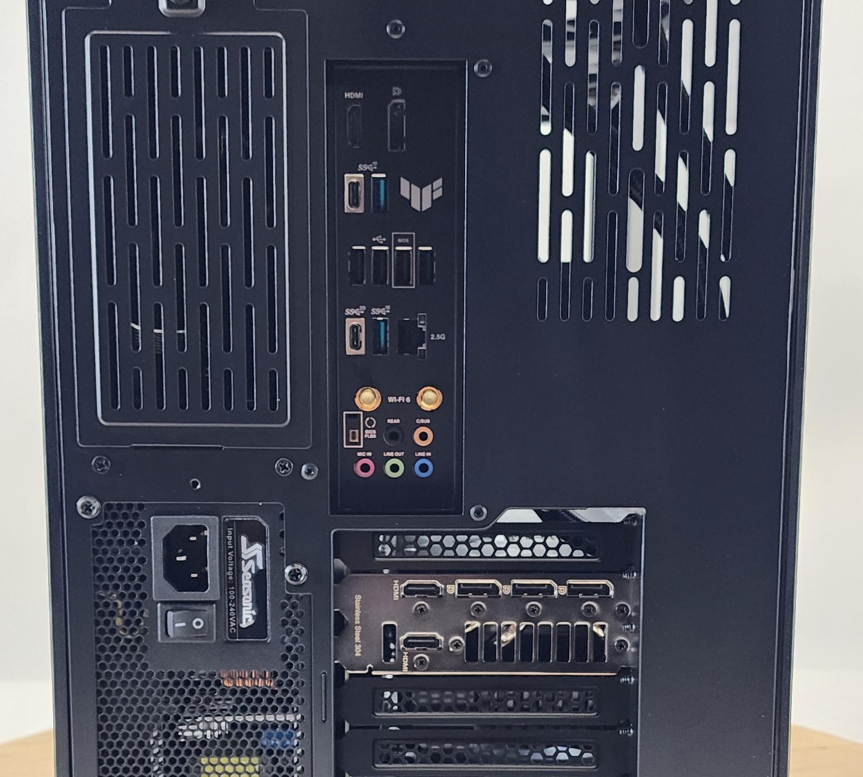 Gaming PC Ryzen 7 9700X 16GB RAM 1TB SSD RTX 4080 16GB Windows 11 Computer