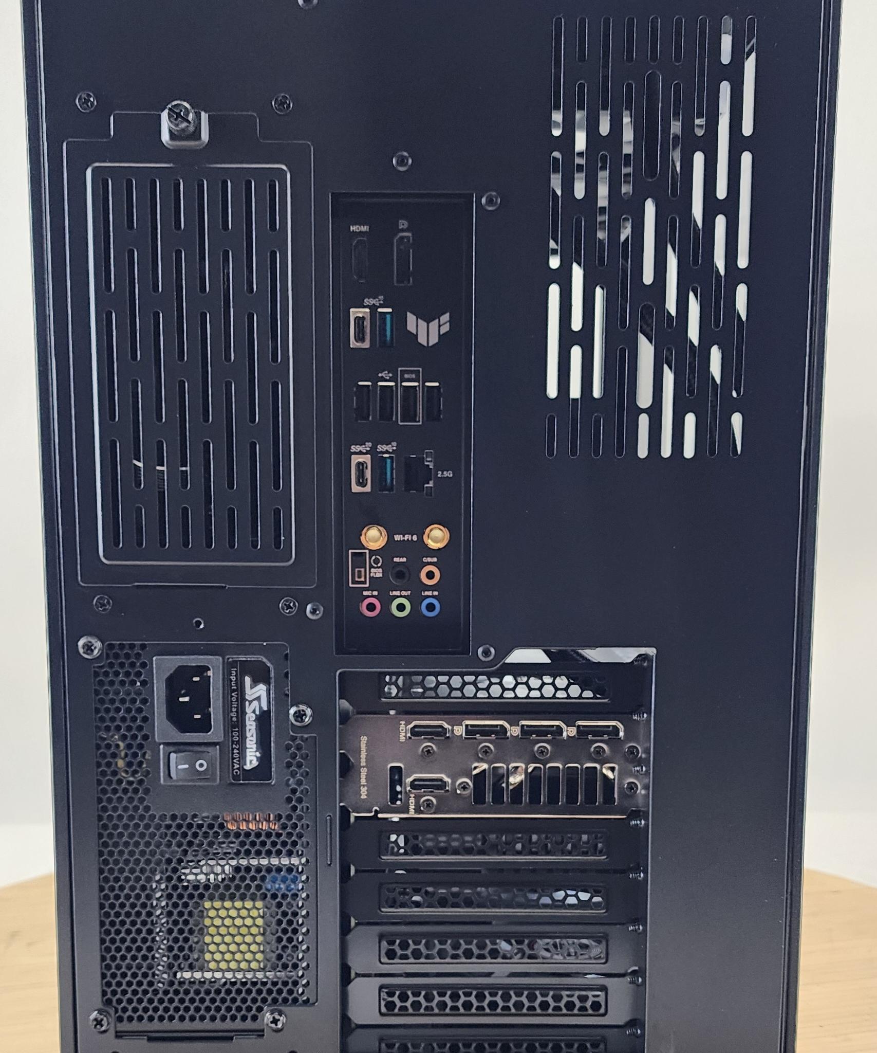 Gaming PC Ryzen 7 9700X 16GB RAM 1TB SSD RTX 4080 16GB Windows 11 Computer