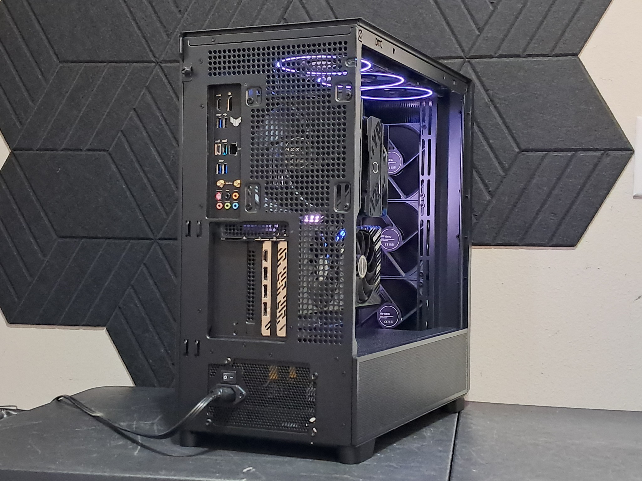 🪵Sleek Woodgrain Gamer🪵RX 7700 XT | 13th Gen i5 | 1.5TB SSD | 16GB DDR5 | WiFi