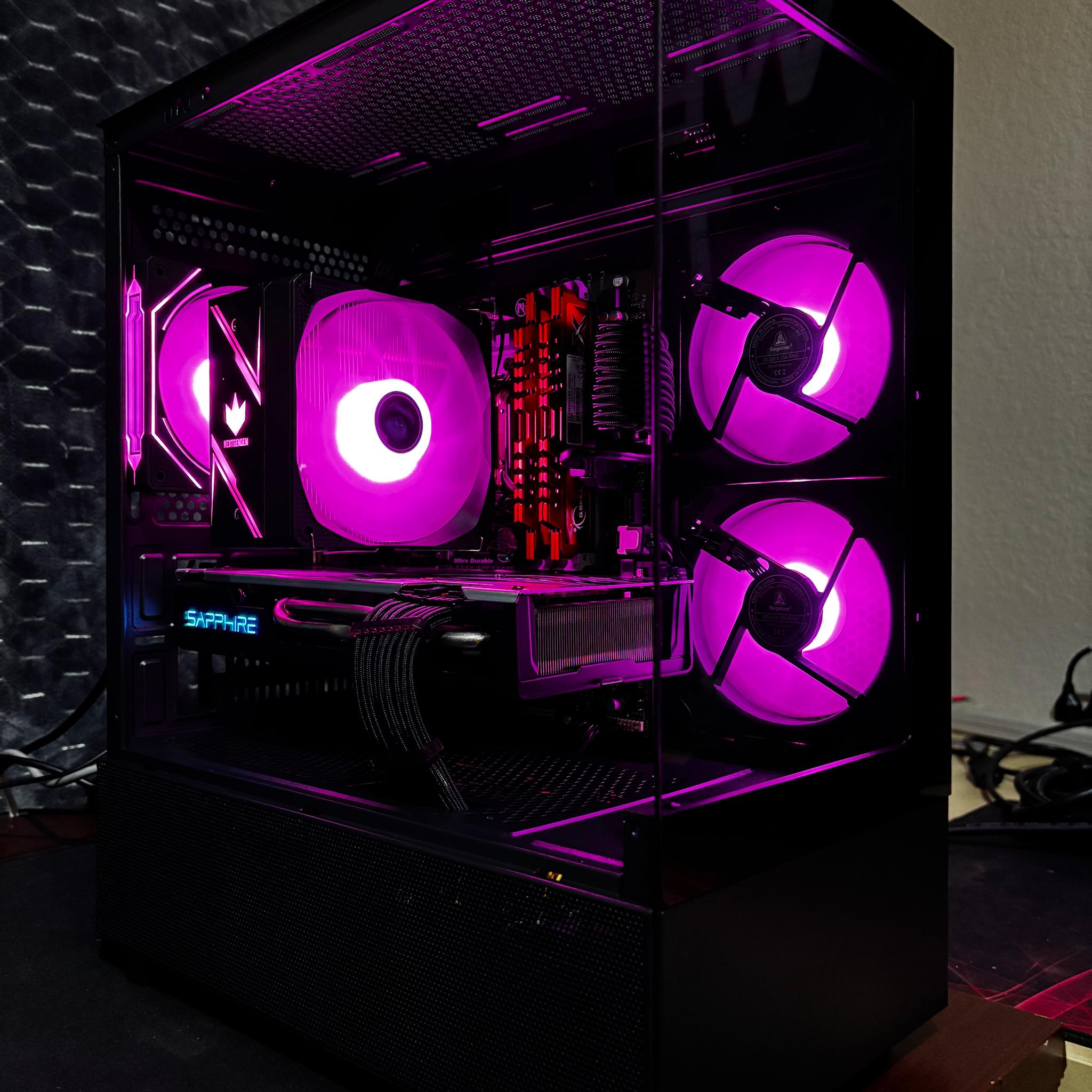 Beautiful Fish Tank Gaming PC | RX 570 8GB + i7 | WiFi