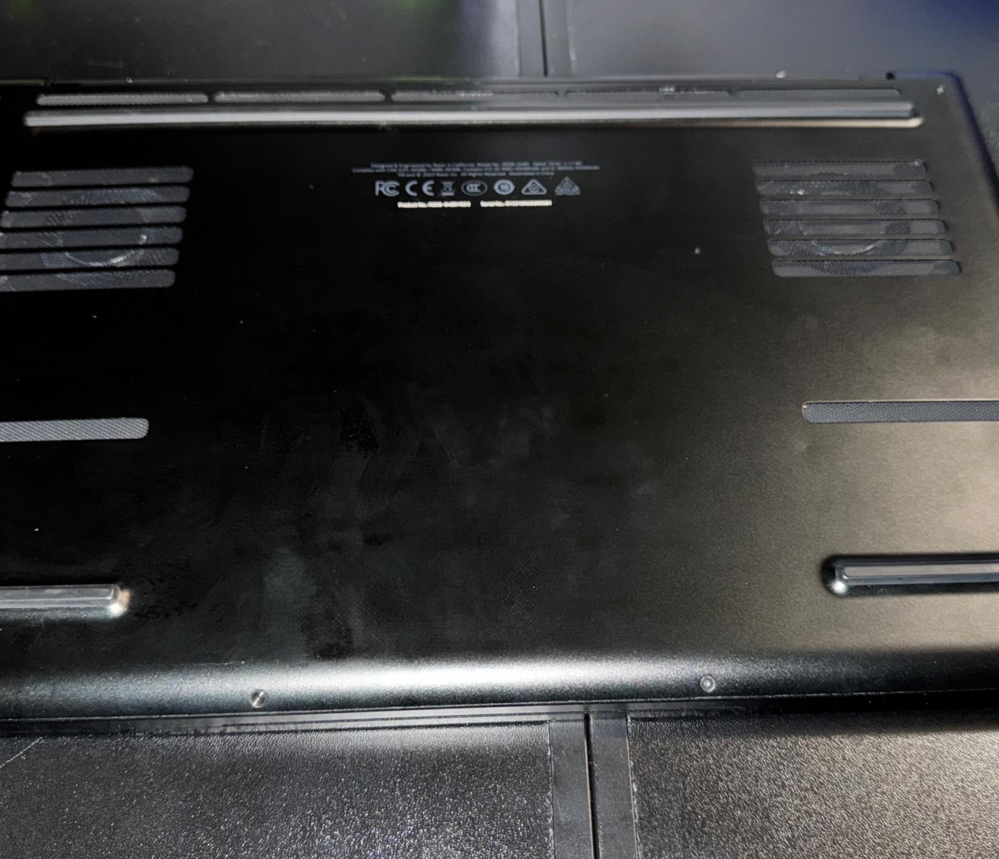 Razer Blade 15 i7-13800H | 4060 | 32GB RAM | WiFi 7 | 1440p 240Hz