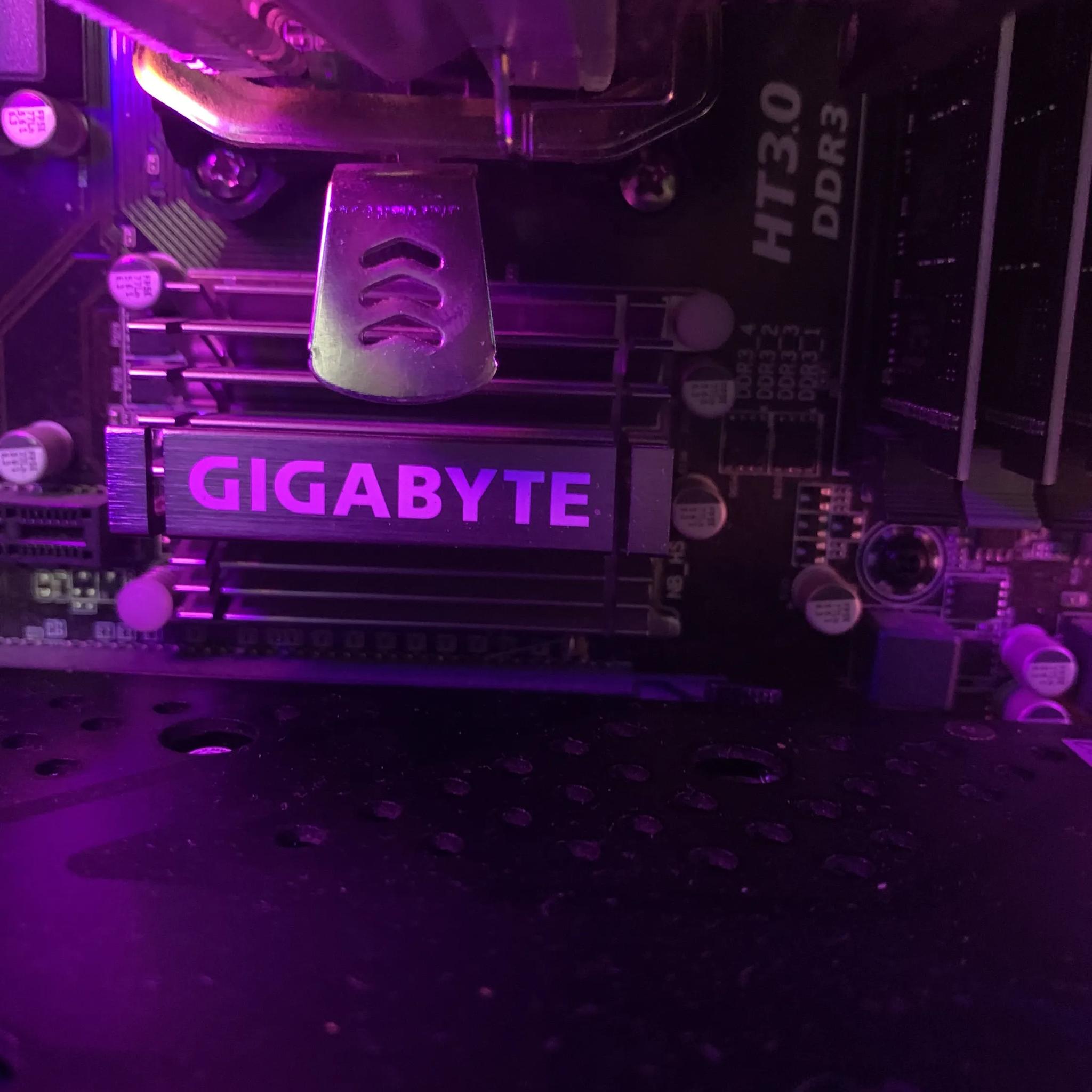 HYPER BUDGET PC RX580 32GB DDR3