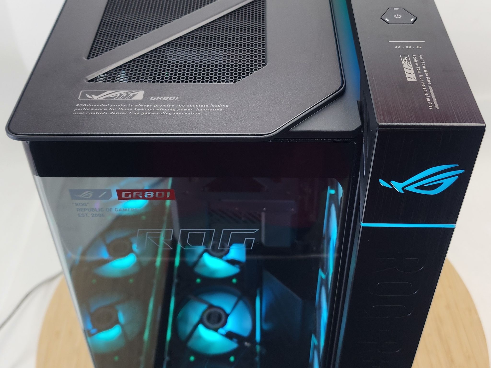 Gaming PC Ryzen 7 9800X3D 32GB RAM 2TB SSD RTX 5080 16GB Windows 11 Computer
