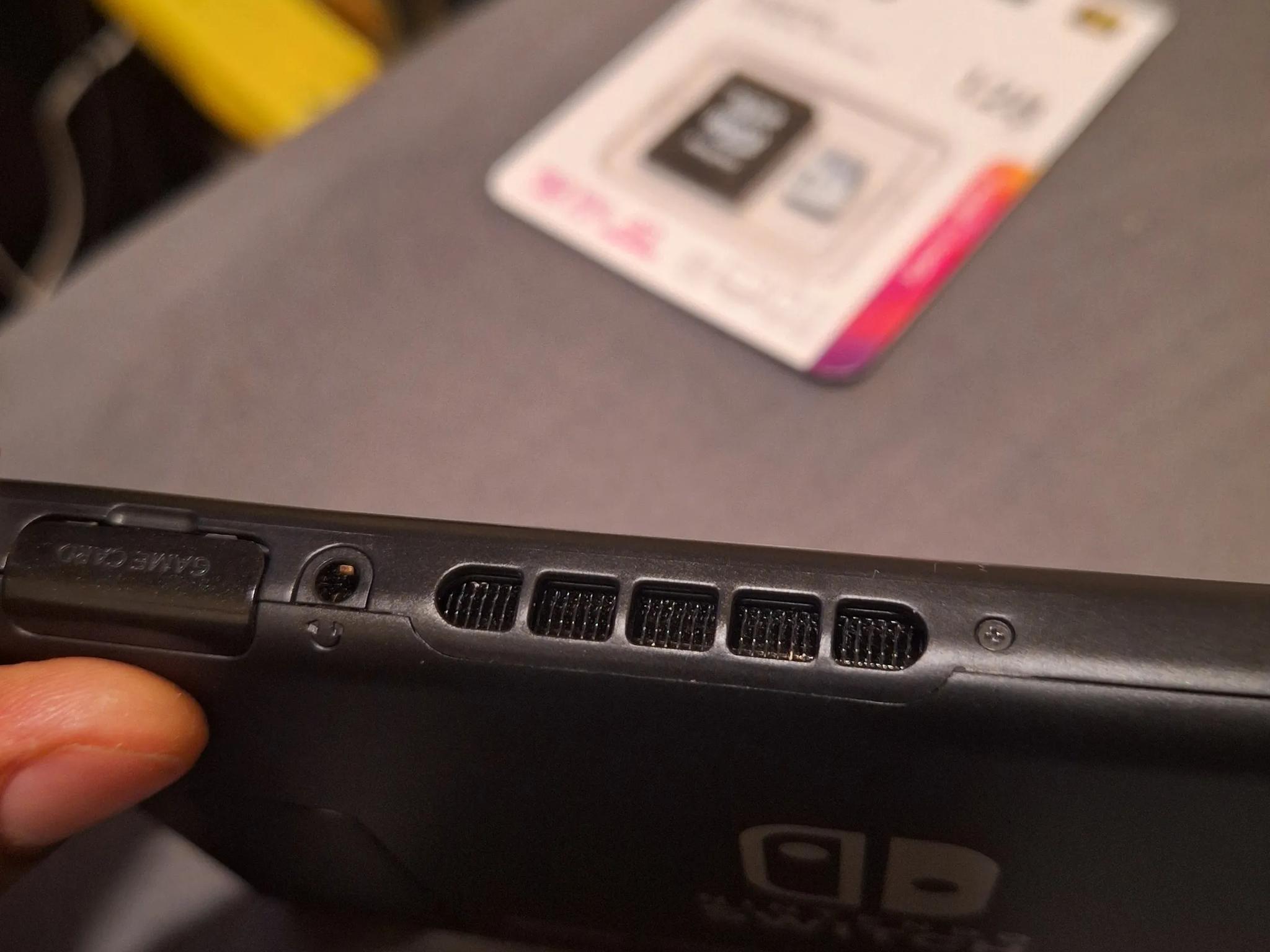 Unbanned Unpatched V1 Nintendo Switch Tablet with dock