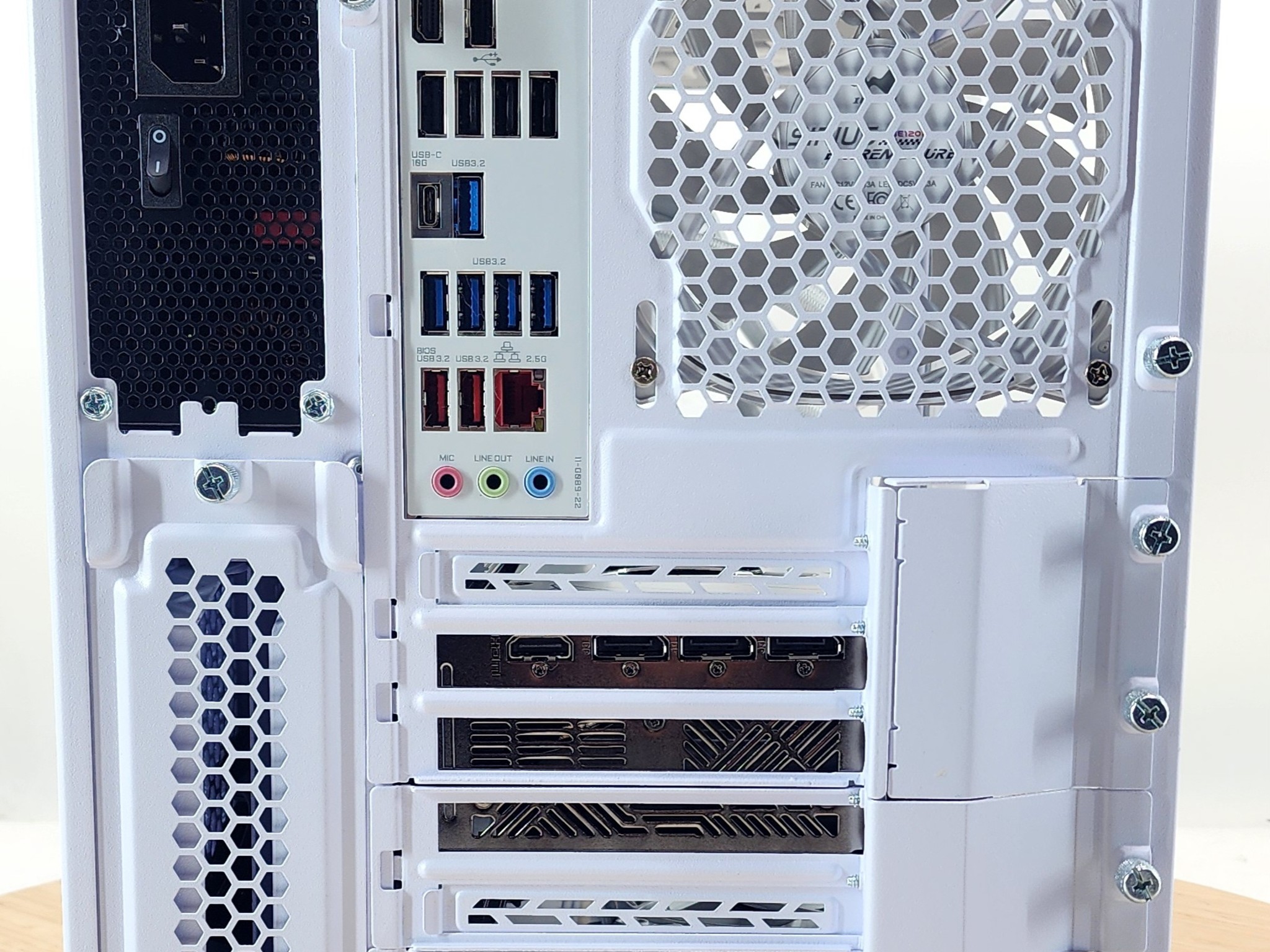 Gaming PC Ryzen 7 7800X3D 32GB RAM 1TB SSD RTX 5070 12GB Windows 11 Computer