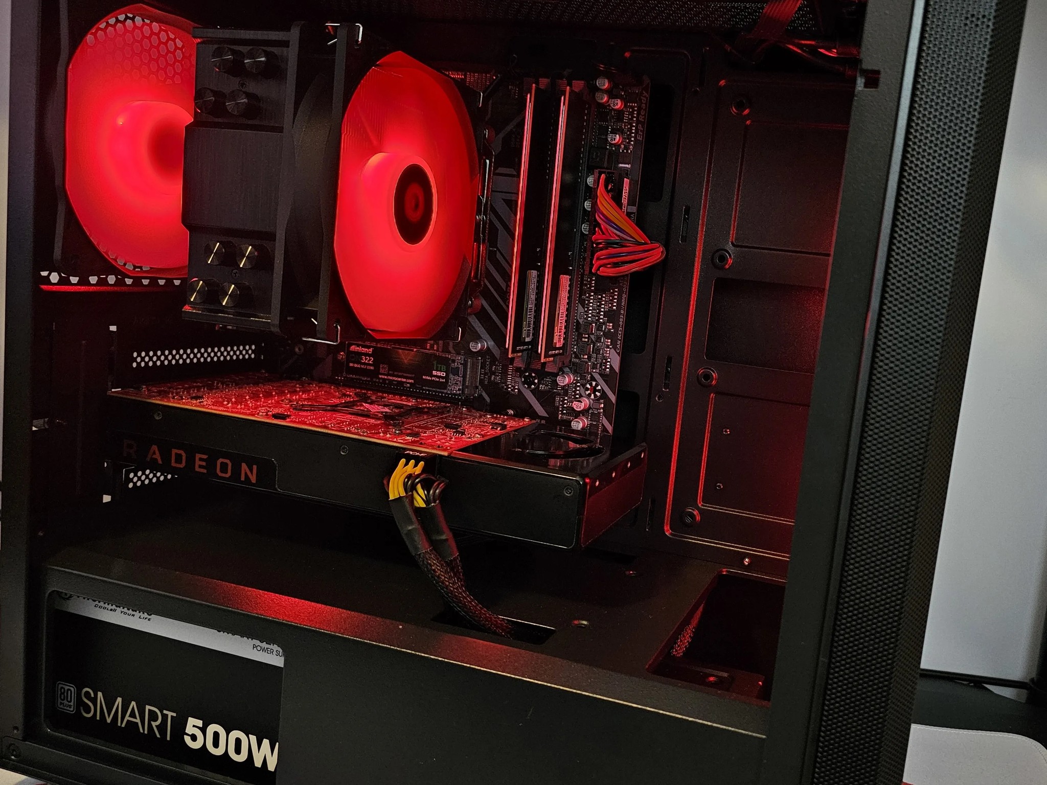 Budget baller Gaming Rig Ryzen 5 3600 / 16GB DDR4 / 1TB SSD / RX570X 8GB