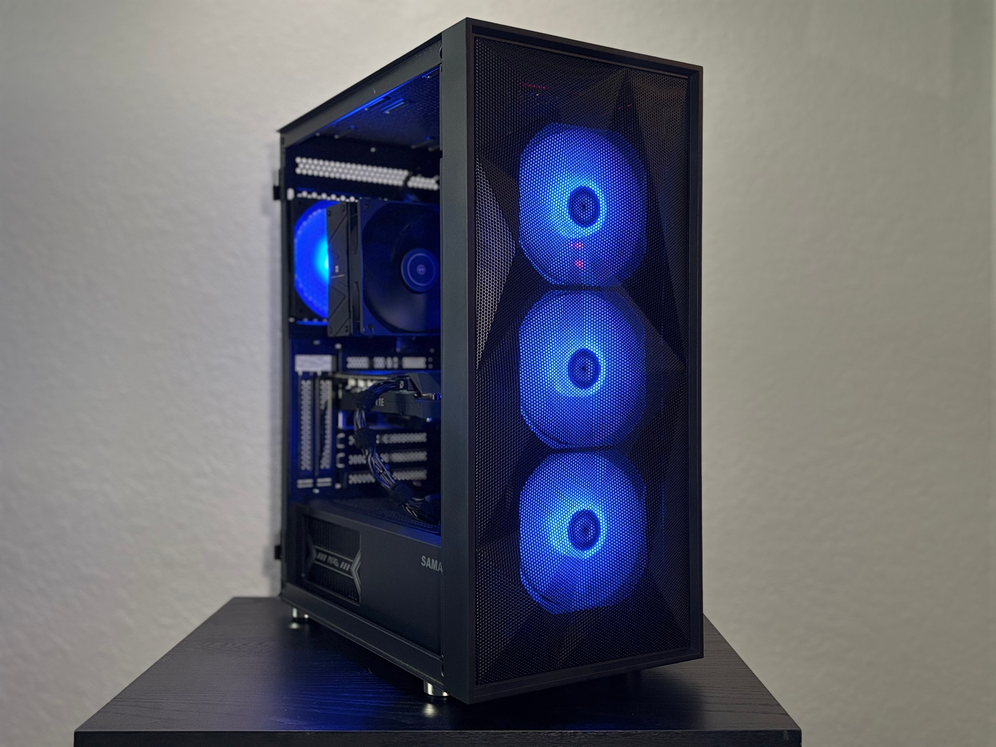 Ryzen 5 3600x / GTX 1660 Ti / 16GB DDR4 3200MHz / 512 NVMe SSD