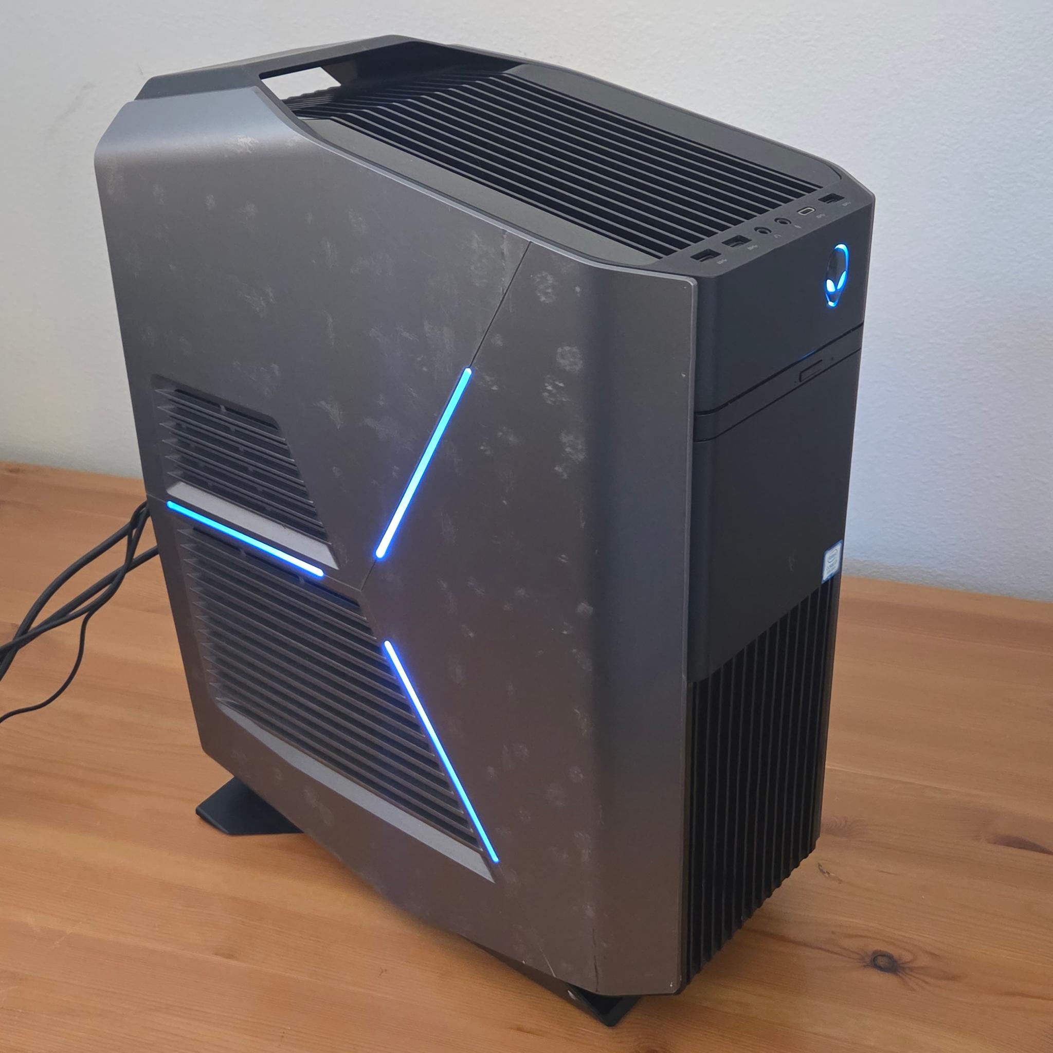 Budget Gaming Done Right! ❄️Liquid Cooled i7 8700❄️| GTX 1070 8GB | 16GB Ram | Windows 11