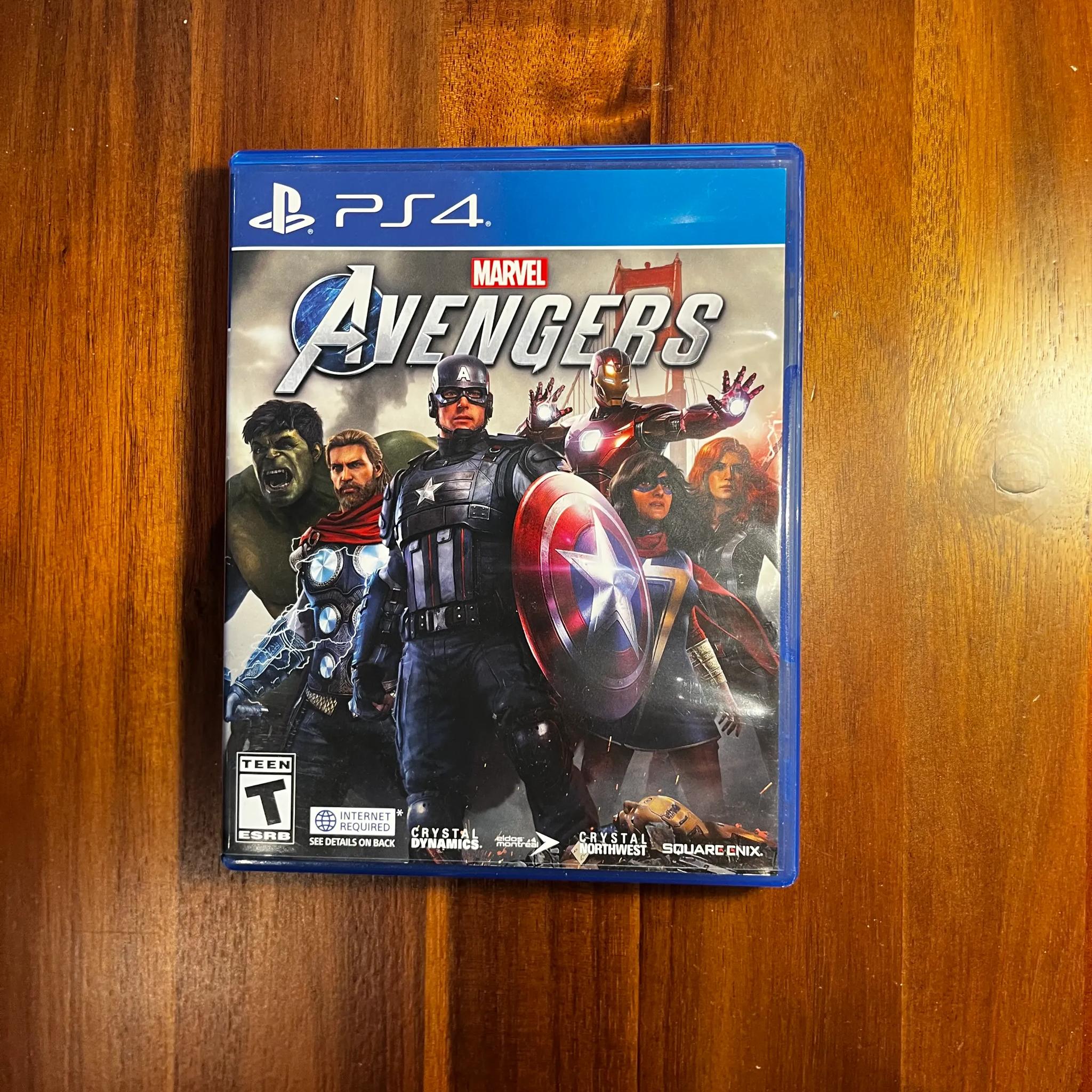 MARVEL AVENGERS PS4/PS5 - SALE