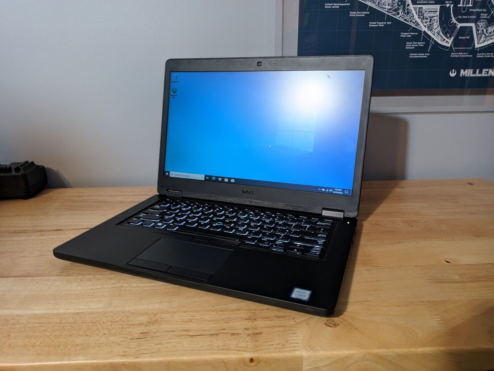 Dell Latitude 5480 14'' (240GB SSD, Intel Core i5-7300U, 2.6GHz, 16GB RAM) Laptop. Free Shipping