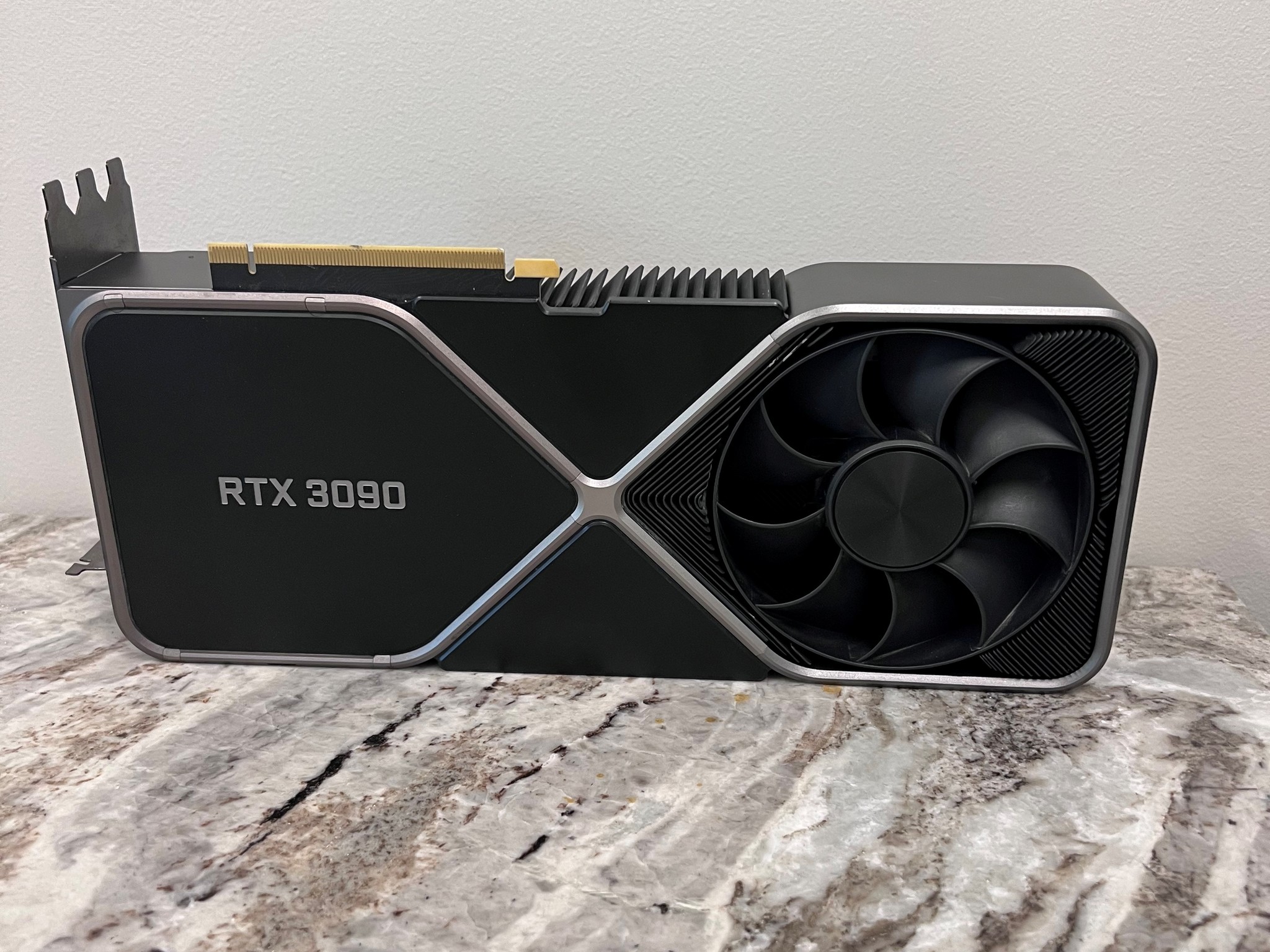 NVIDIA Founders Edition GeForce RTX 3090