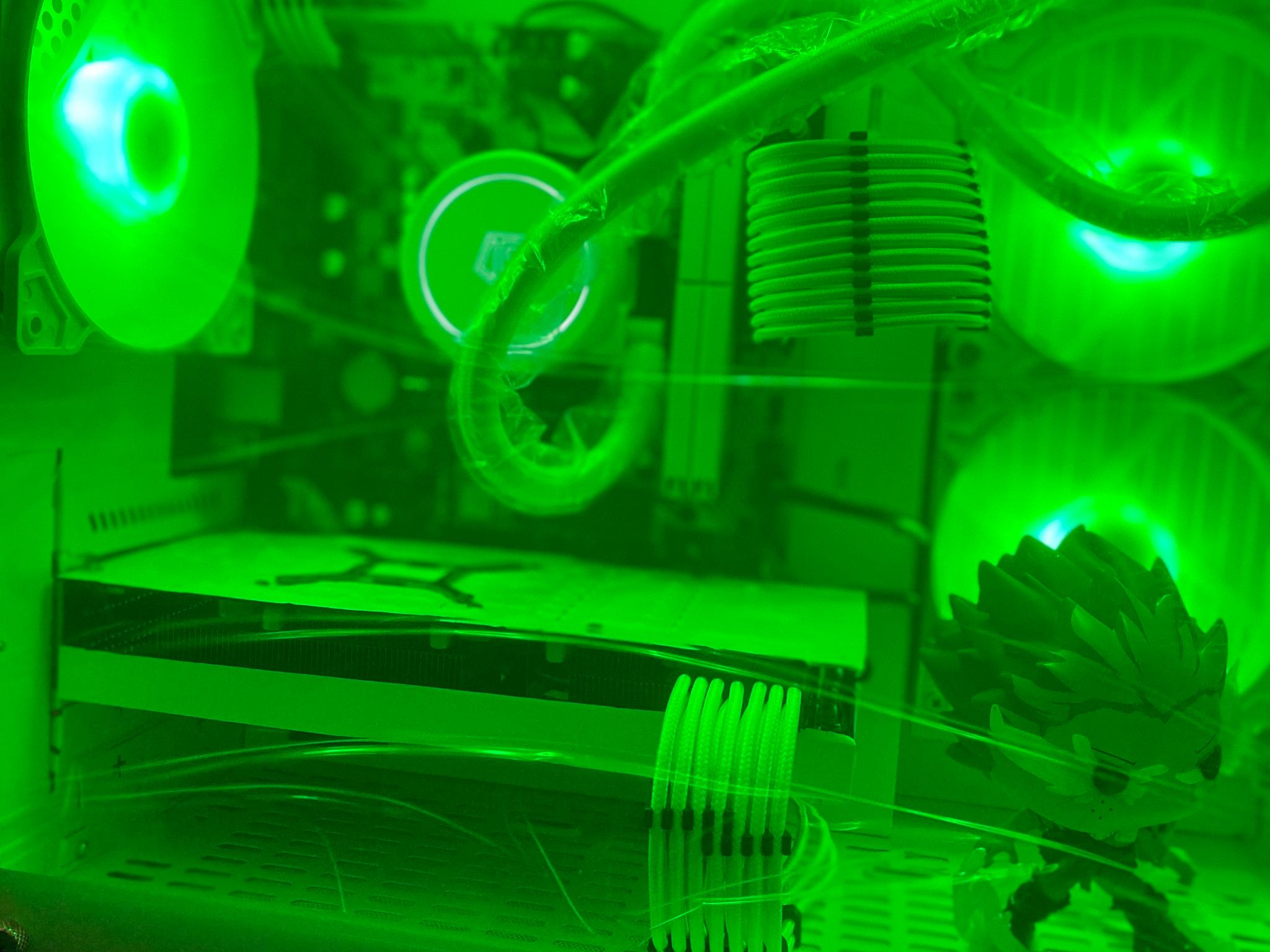 (Liquid-cooled) RX 5700XT| Ryzen 7| 16GB GLOWAY DDR4 RAM| 1TB NVMe SSD| Windows 11 PRO w/ Deku💫