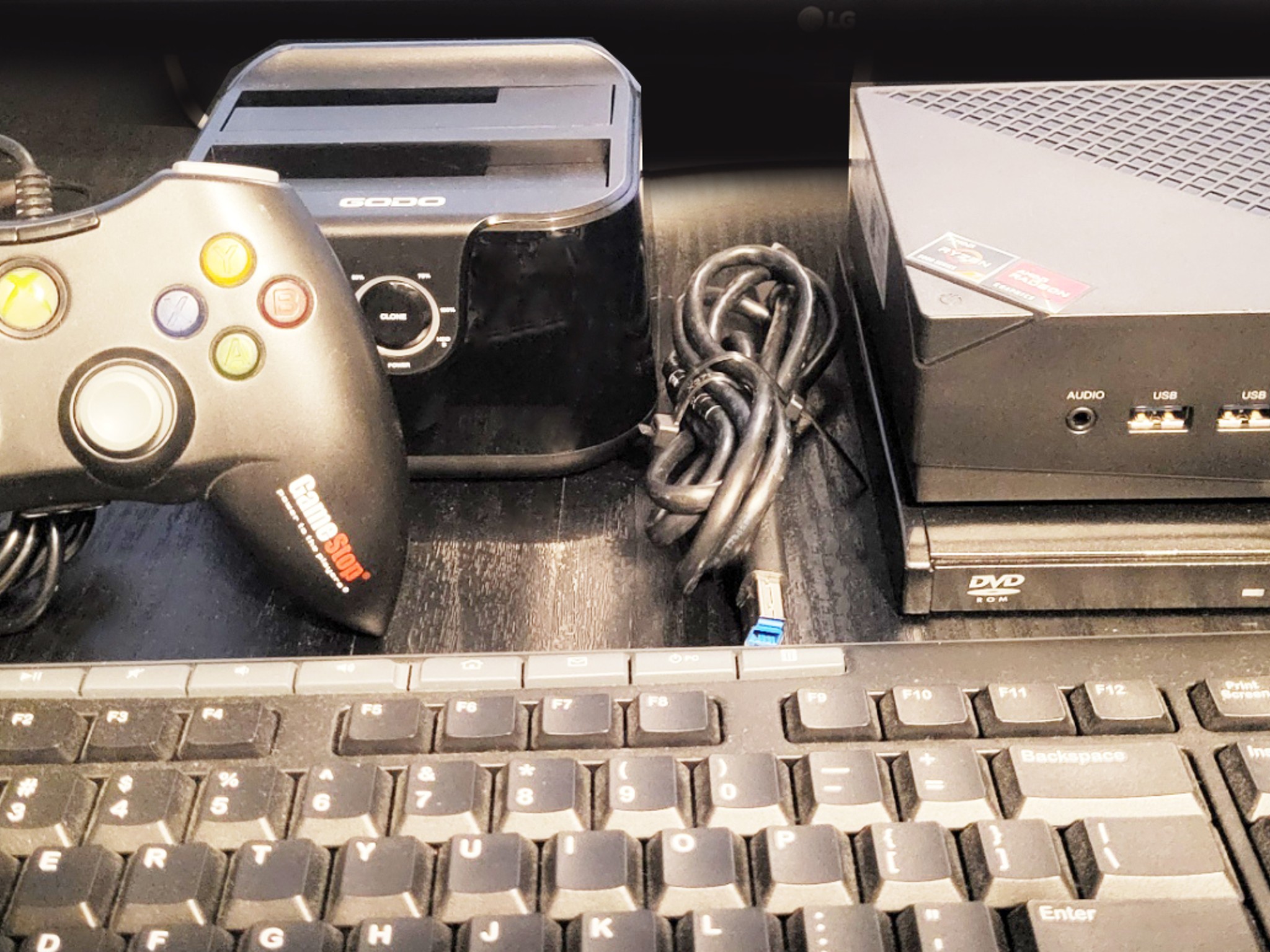 Compact Powerhouse: Ace Magician Mini PC - Ready for Basic Gaming & Productivity!