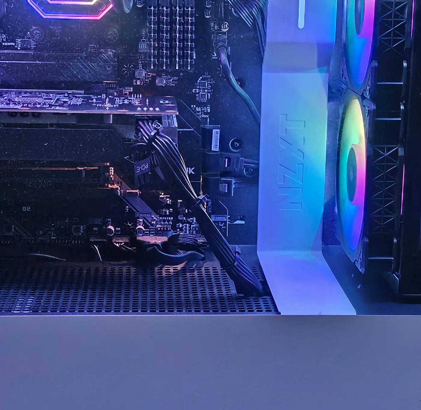 PC Custom Designers