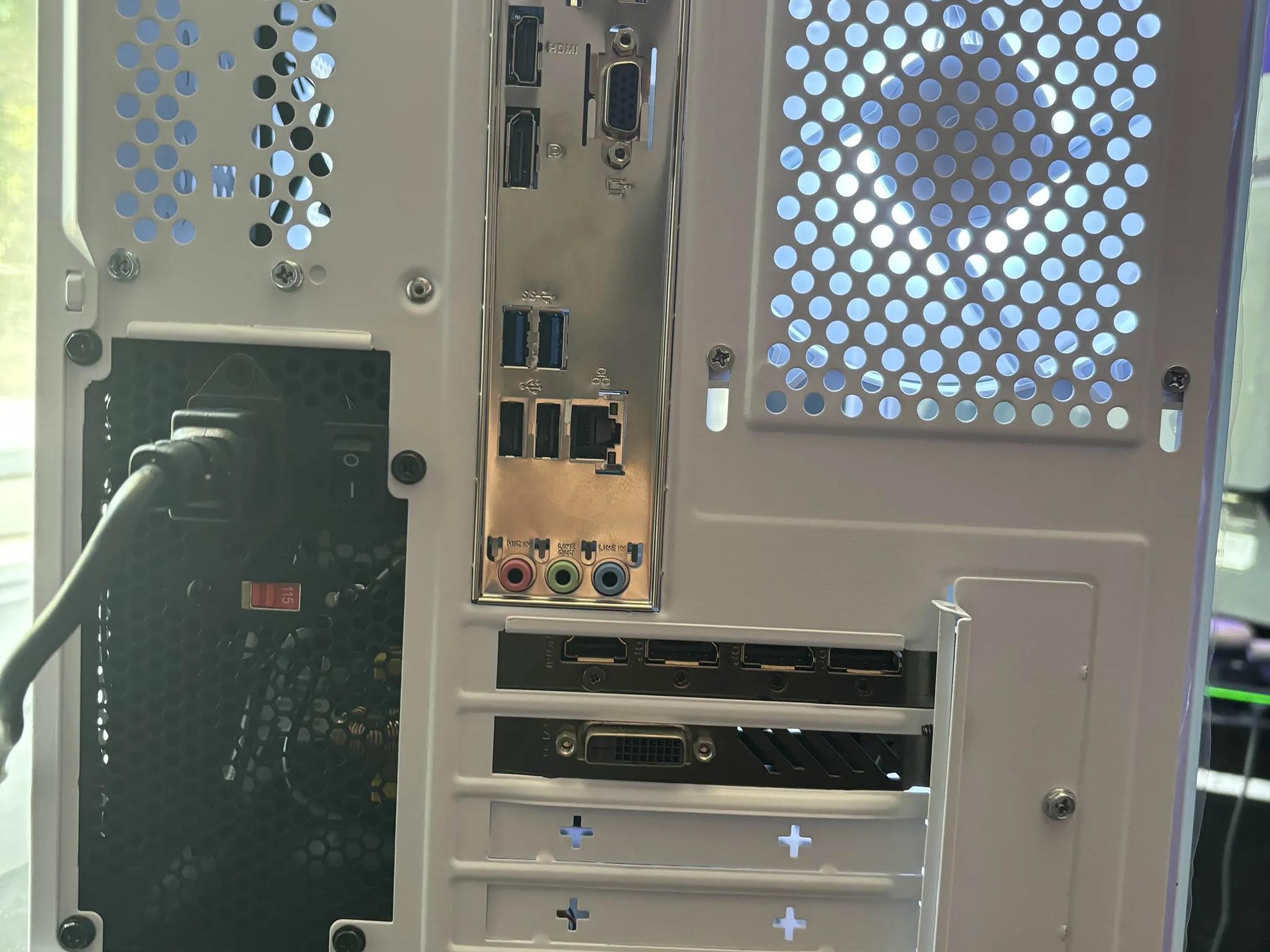 GAMING PC i5 12TH GEN RADEON RX 570 RGB Lighting RGB Fans Computer