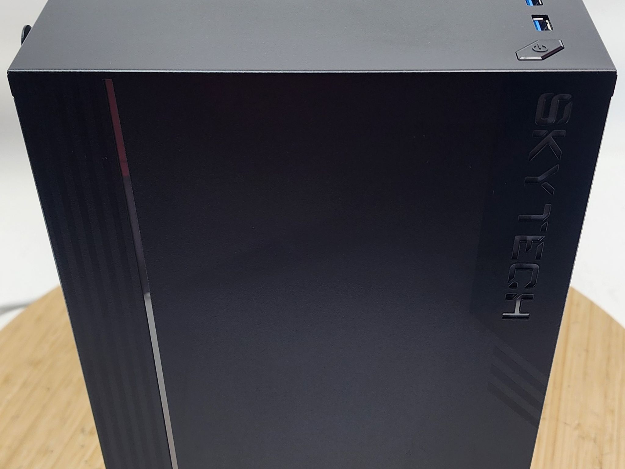 Gaming PC i5-6400 16GB RAM 240GB SSD + 1TB HDD RX 580 8GB Windows 11 Computer