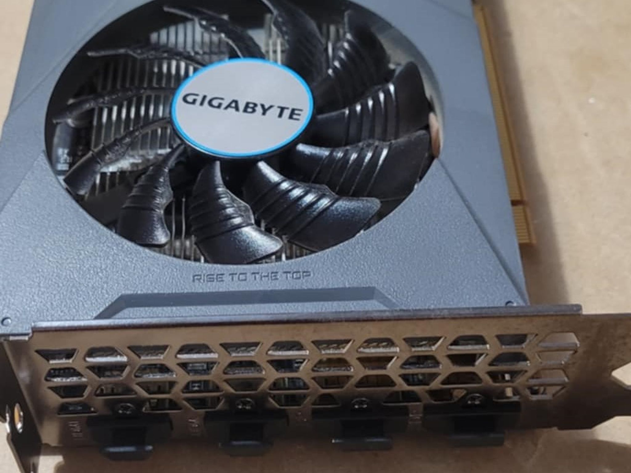 Gigabyte Gaming OC 6600 8GB GPU