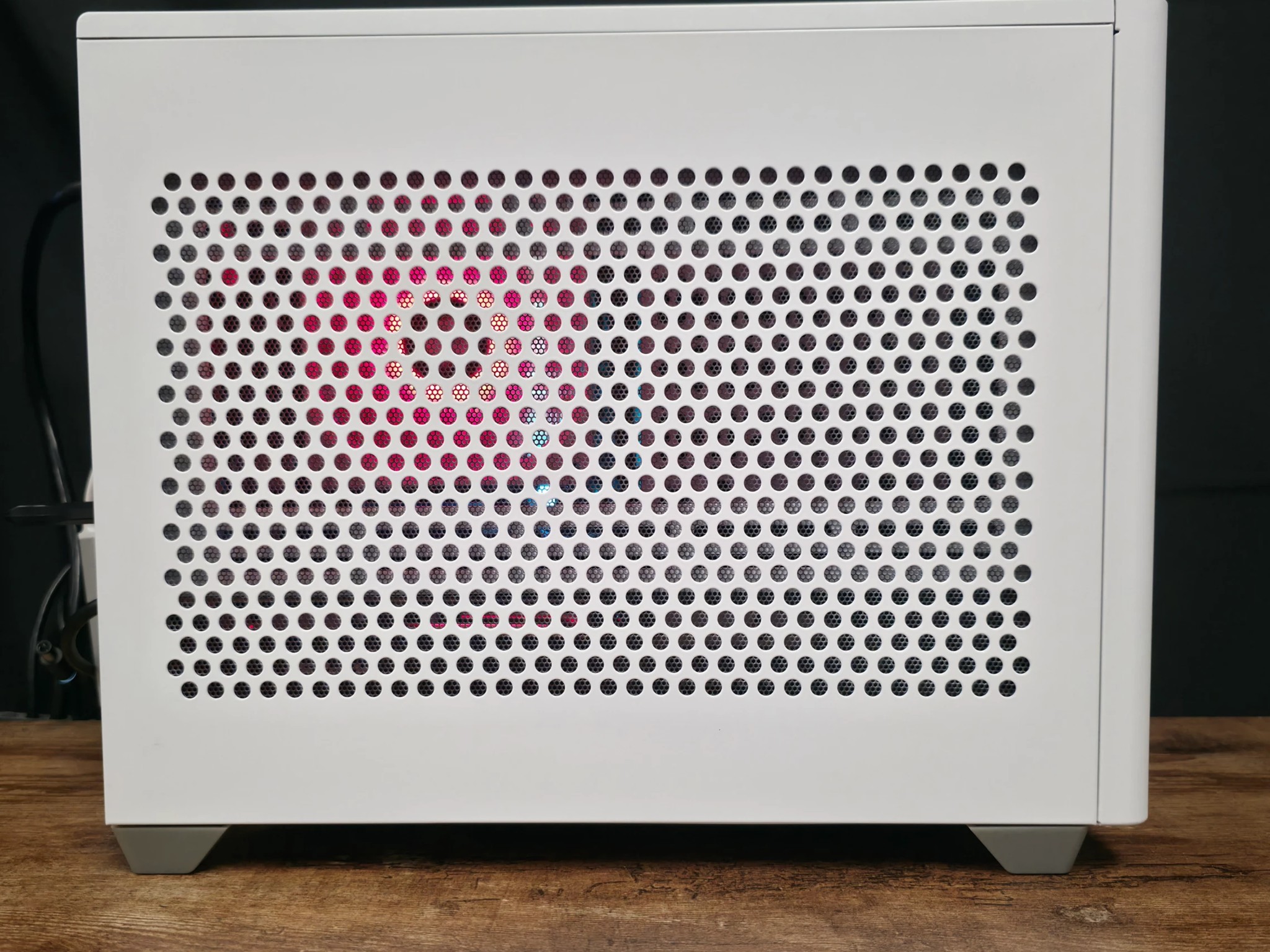 Radeon RX 7600 Custom Gaming PC - Ryzen 5 9600X