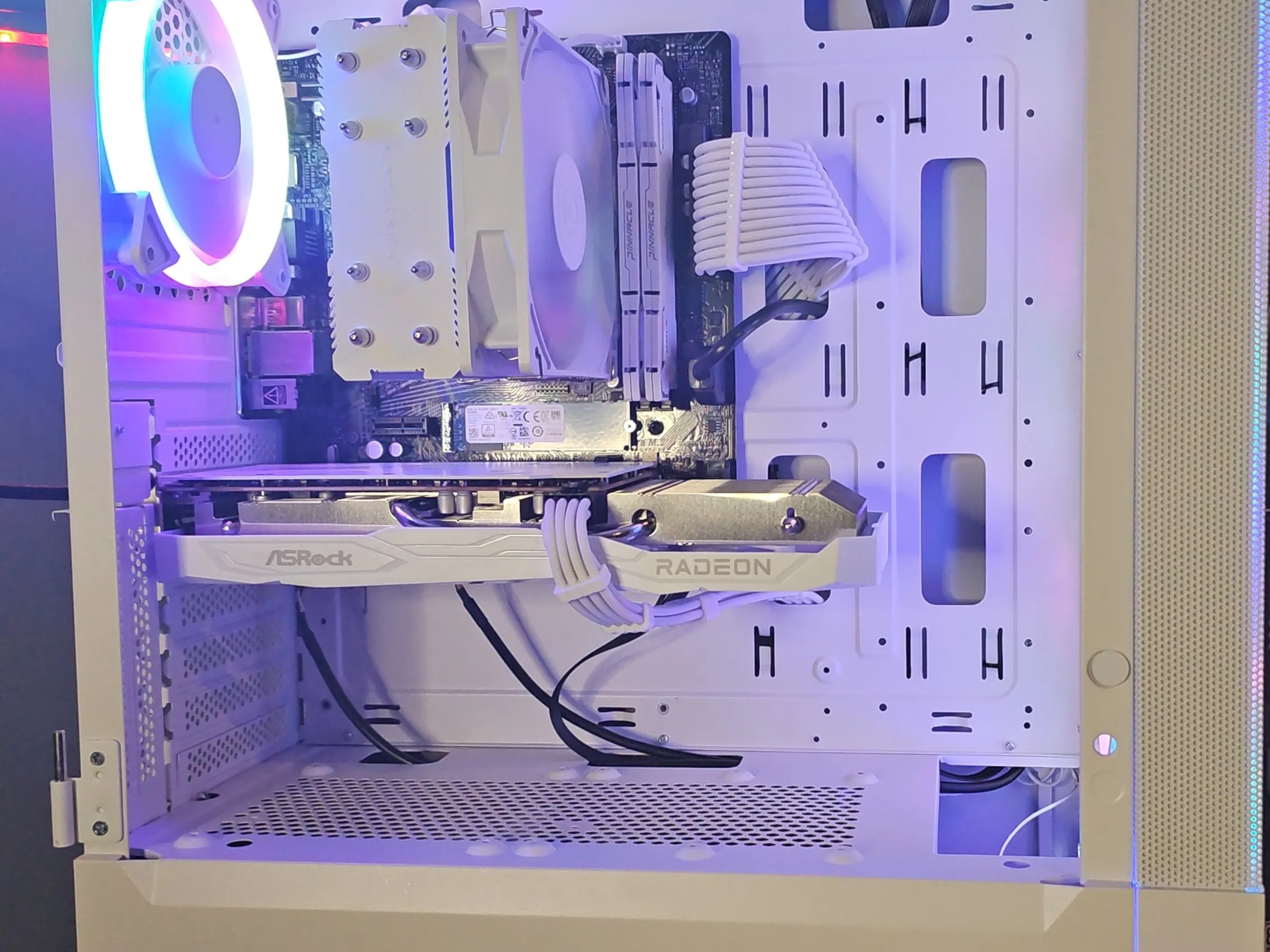 ❄️Snowflake❄️ Ryzen 5/ RX 6600 / All White Gaming PC 🔥