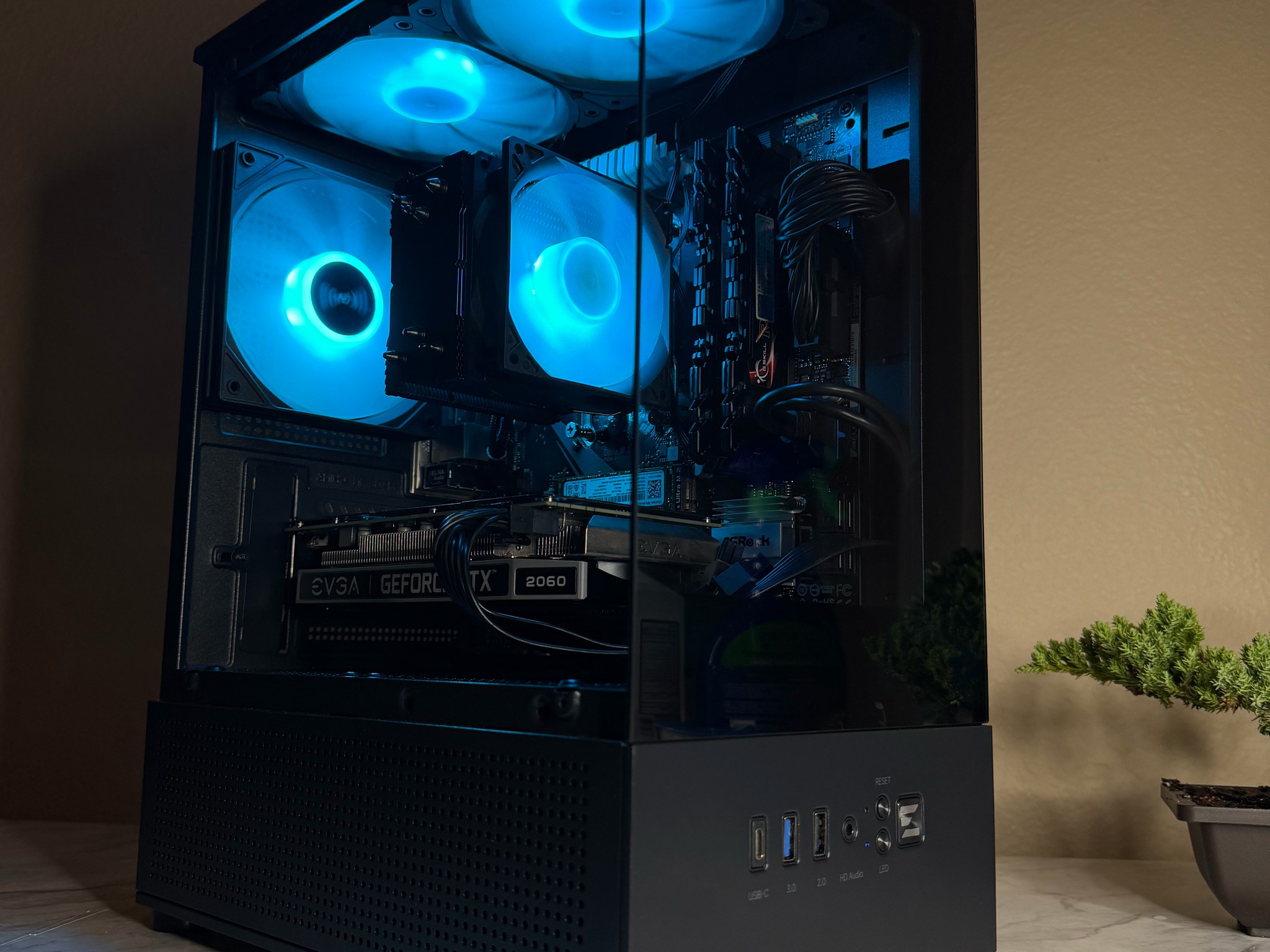 rtx 2060 | ryzen 5 2600x | 512gb ssd | 16gb ram| gaming pc