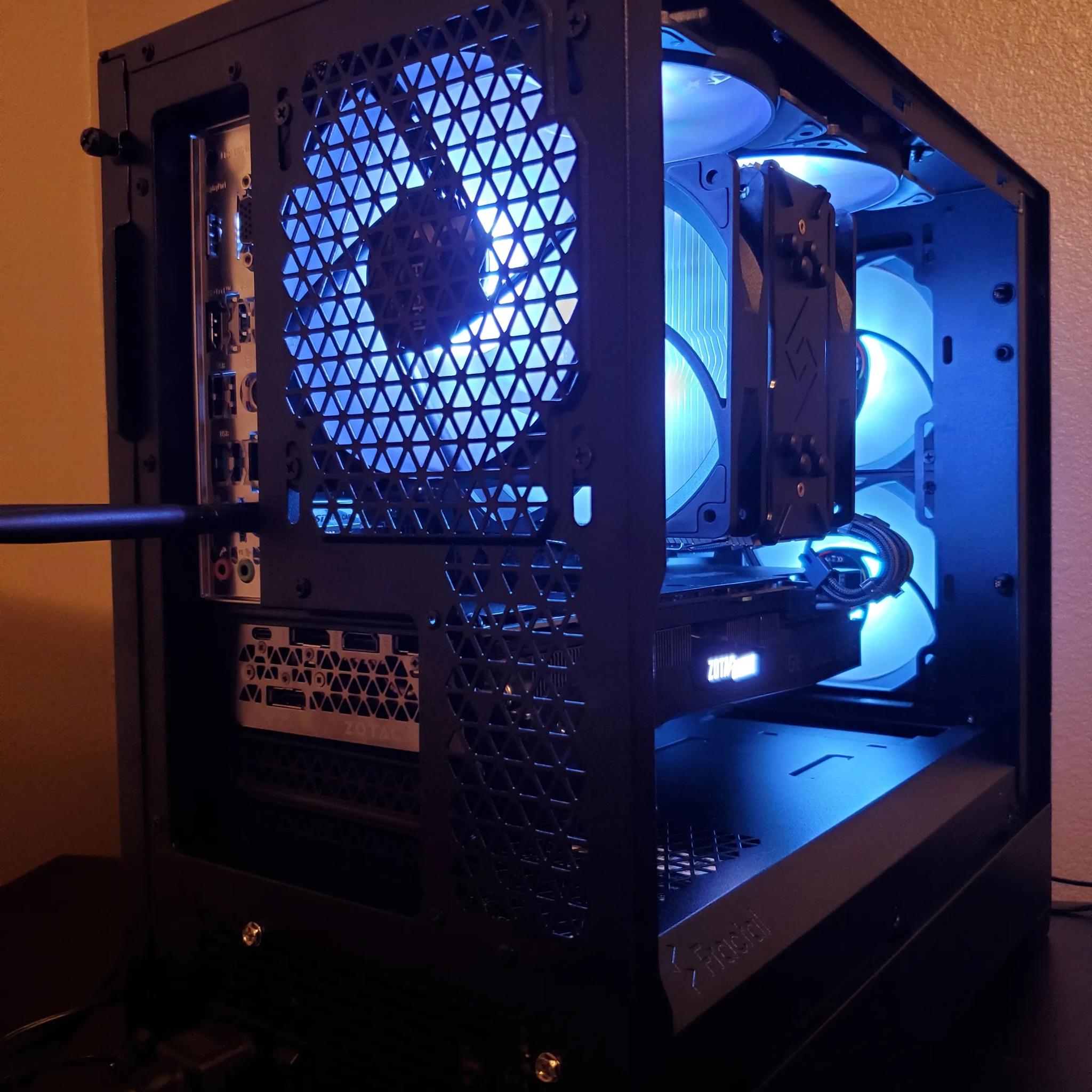 Ryzen 5 5600G | RTX 2070 | 32GB RAM | 1TB M.2 SSD