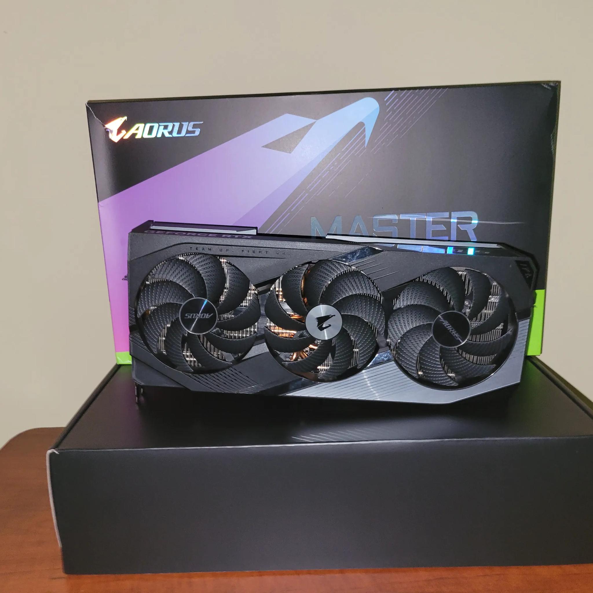 GIGABYTE GeForce RTX 4070 Ti Super Master 16GB 256-bit GDDR6X