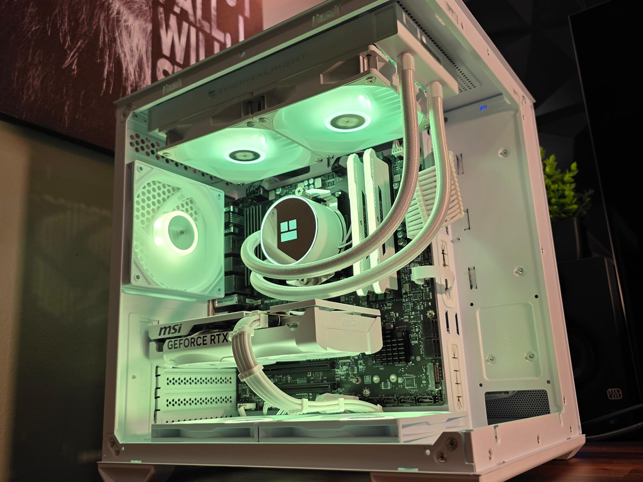 RTX 5060 + RYZEN 5 5600X PC