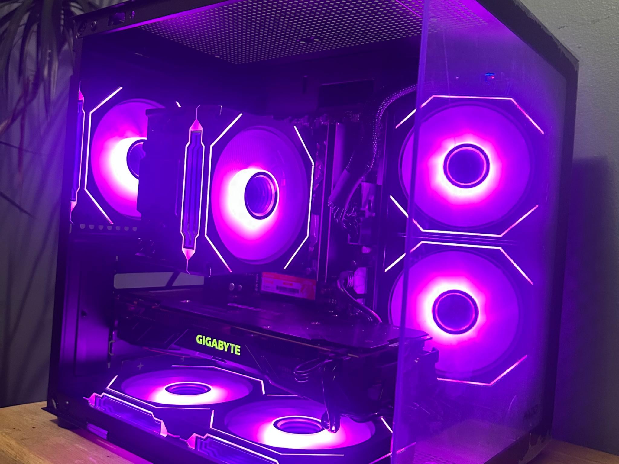 Ryzen 5 2600|GTX 1070|16g DDR4 Ram|650w PSU|256g M.2 NVME| 1TB 3.5" HDD|A320m Motherboard