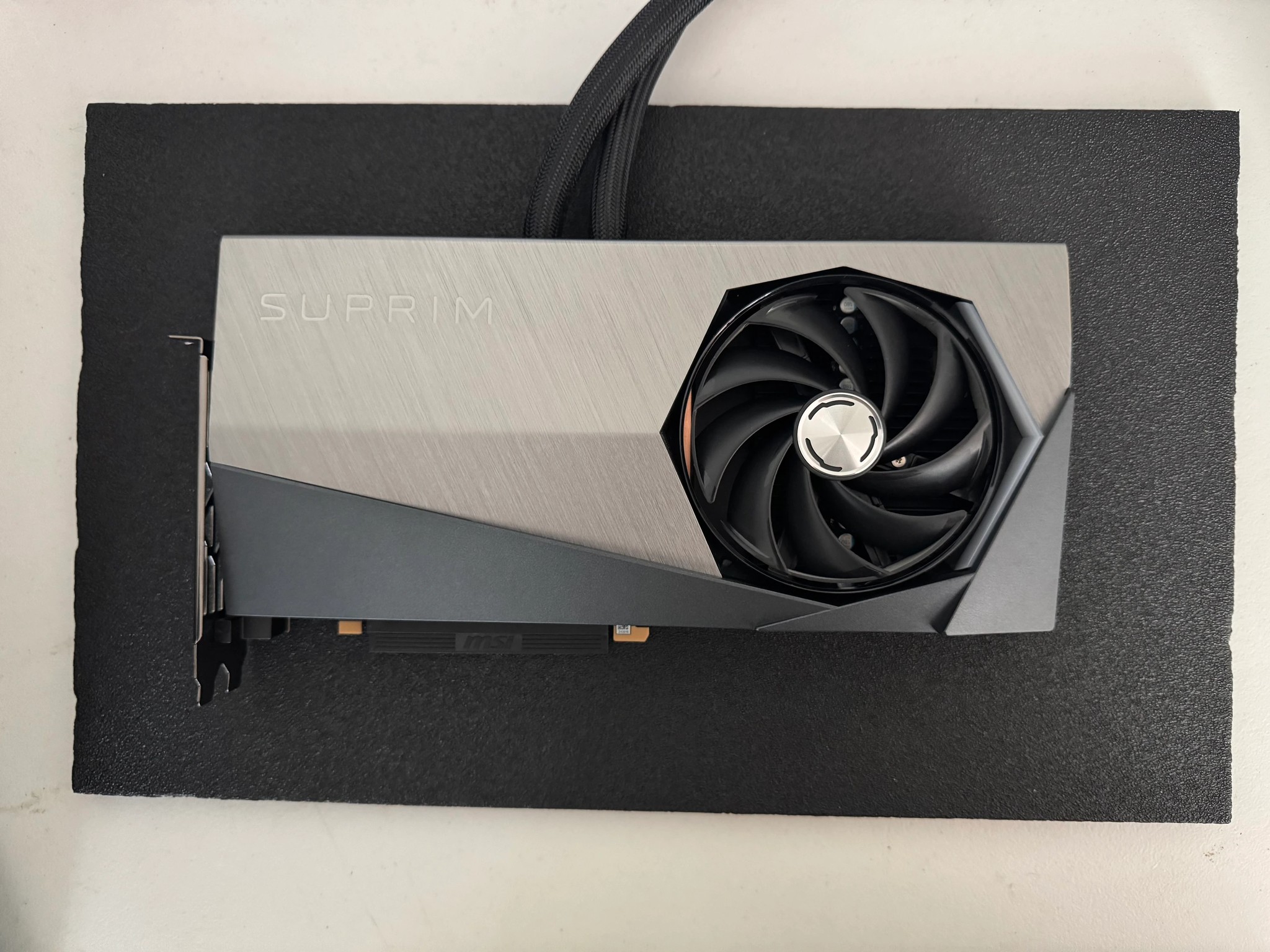 MSI RTX 4090 SUPRIM LIQUID X 24G