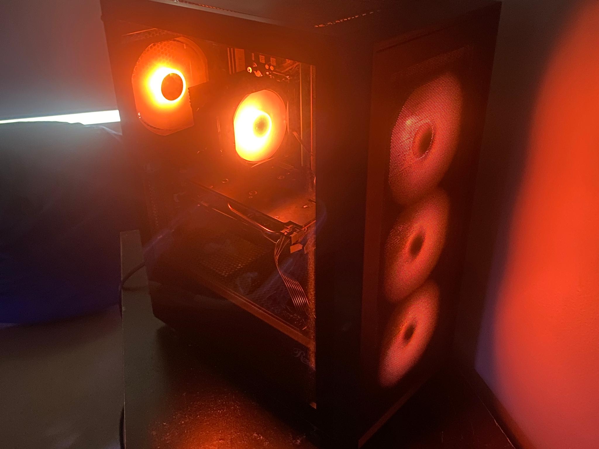 Budget gaming PC I5-8500T Rx 580 0.9 TB of storage