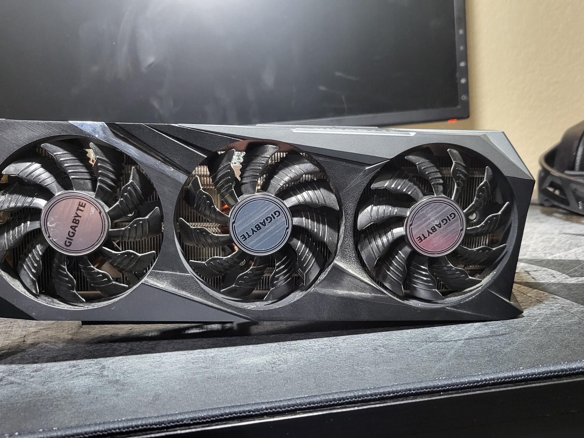 RTX GIGBAYTE 3070 OC With Box