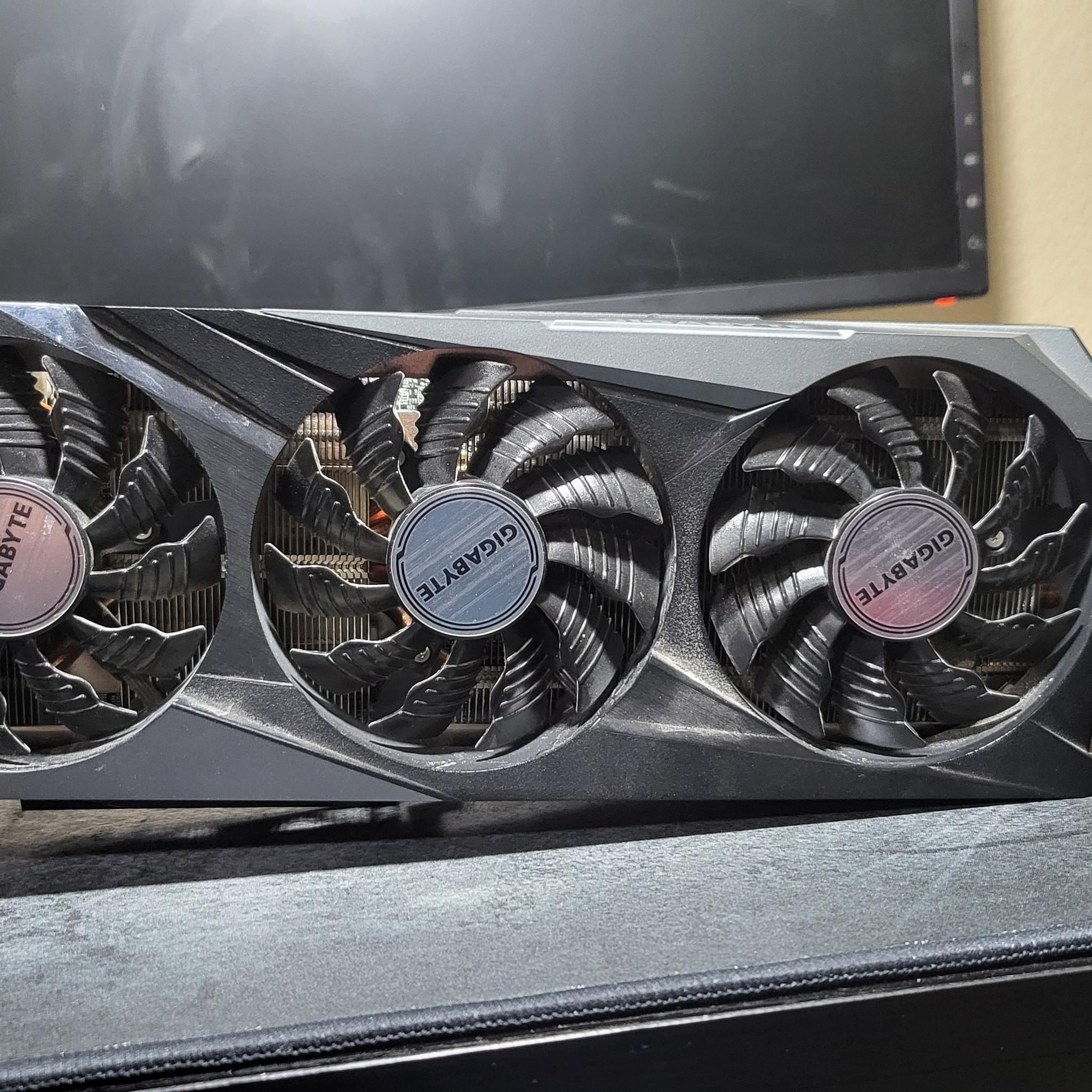 RTX GIGBAYTE 3070 OC With Box