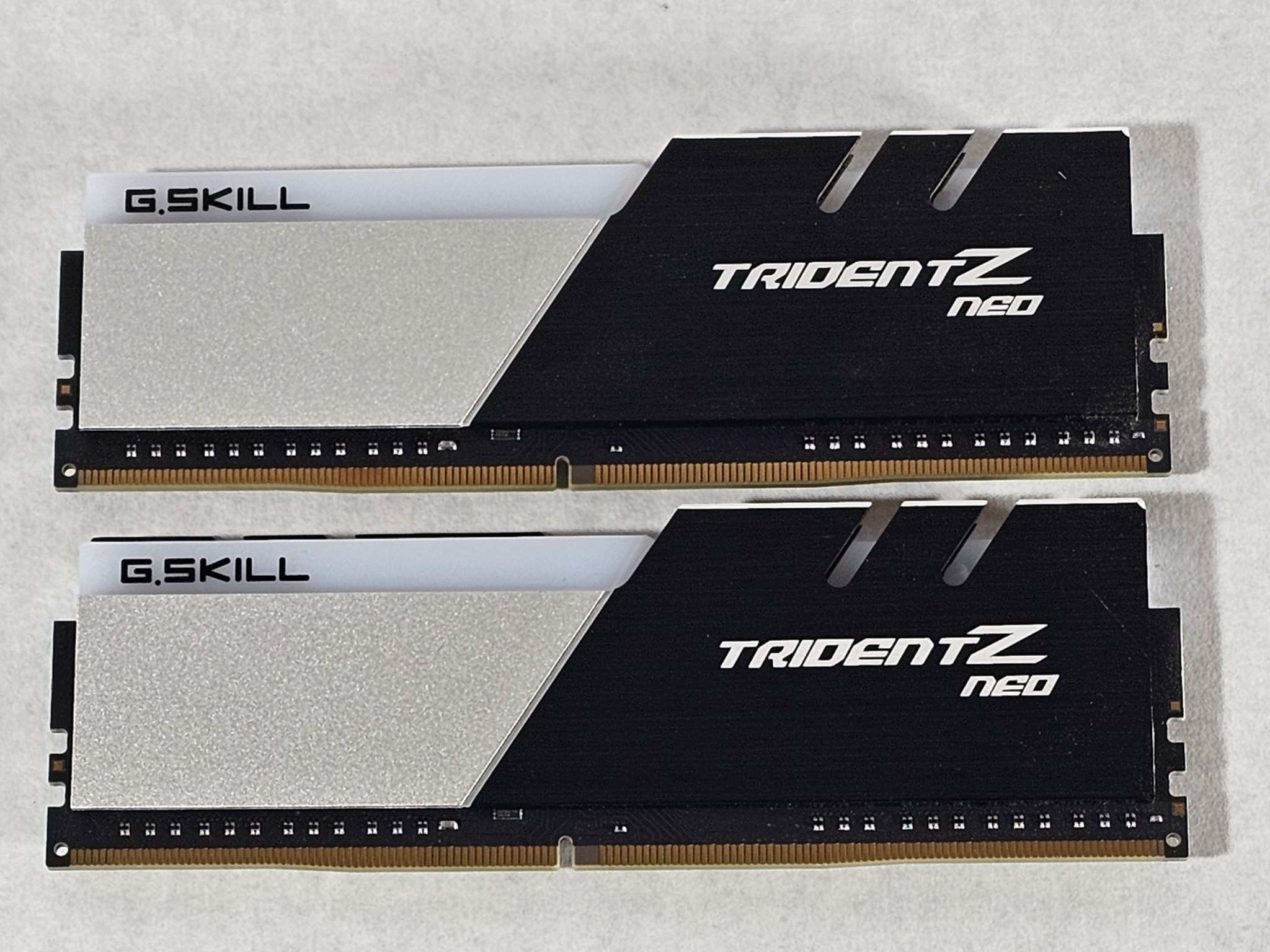 32GB DDR4 (2x16GB) 610 3600MT/s G.Skill Trident Z RGB