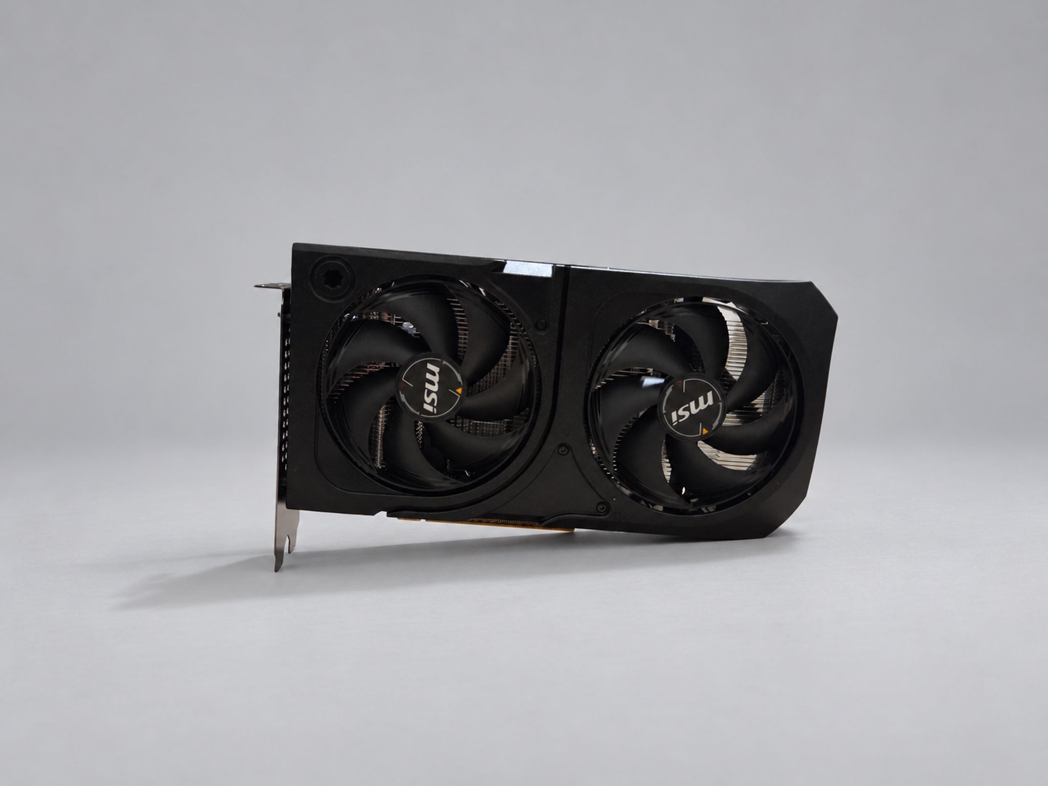 MSI GeForce RTX 5060 Ti 8G SHADOW 2X OC PLUS