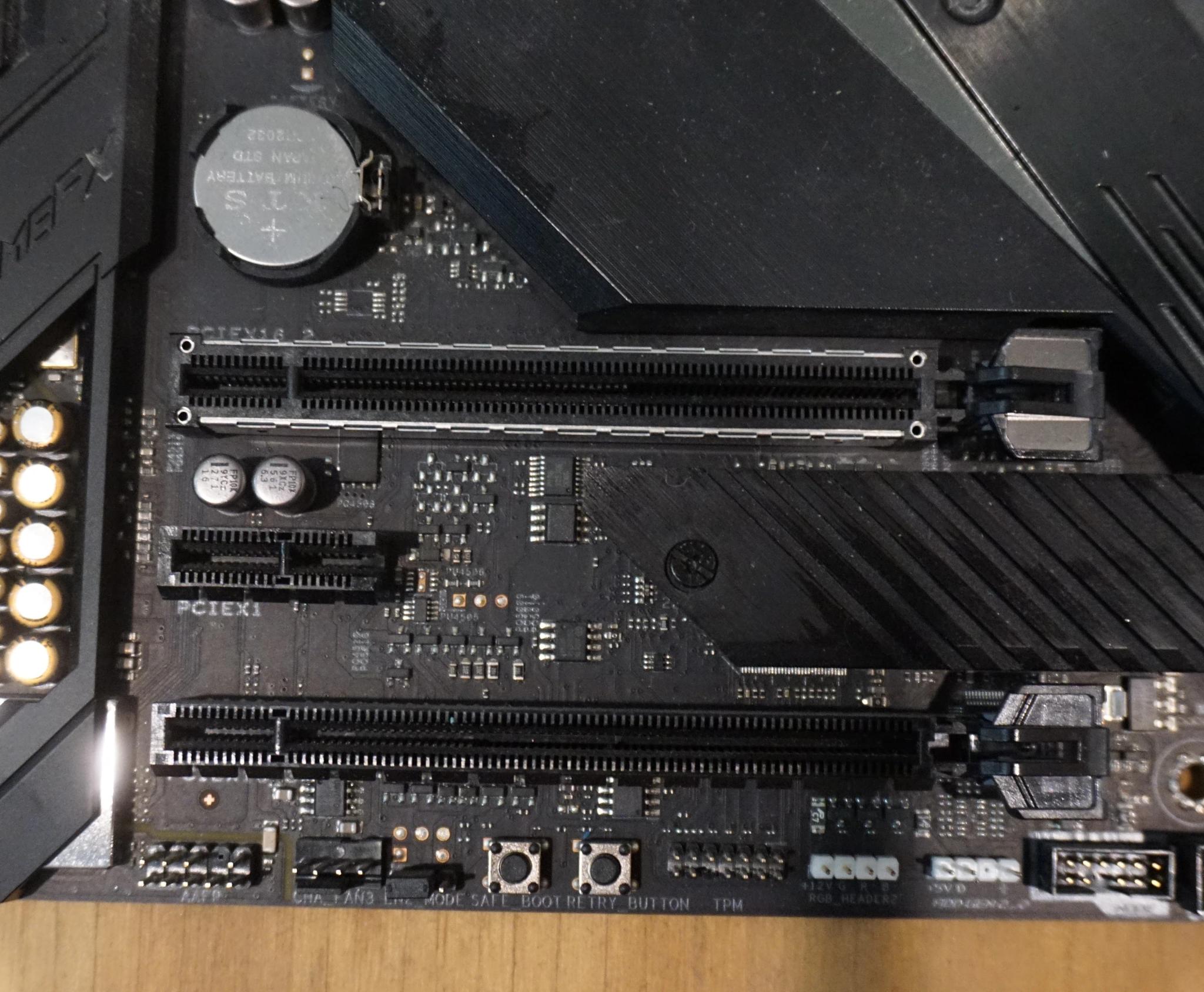 Asus ROG X570 Crosshair VIII Hero