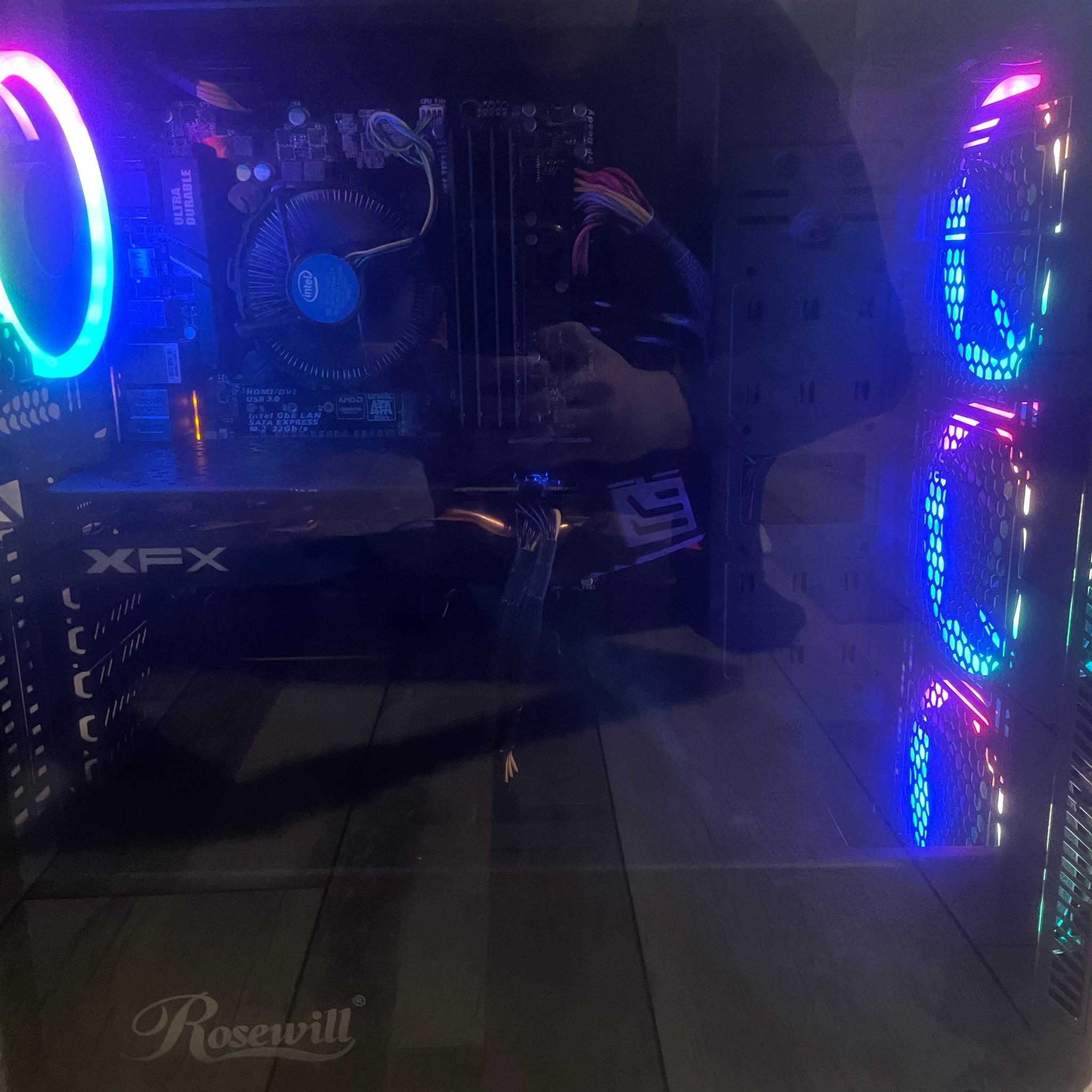 Gaming PC i7 RX 580 16GB ram SSD