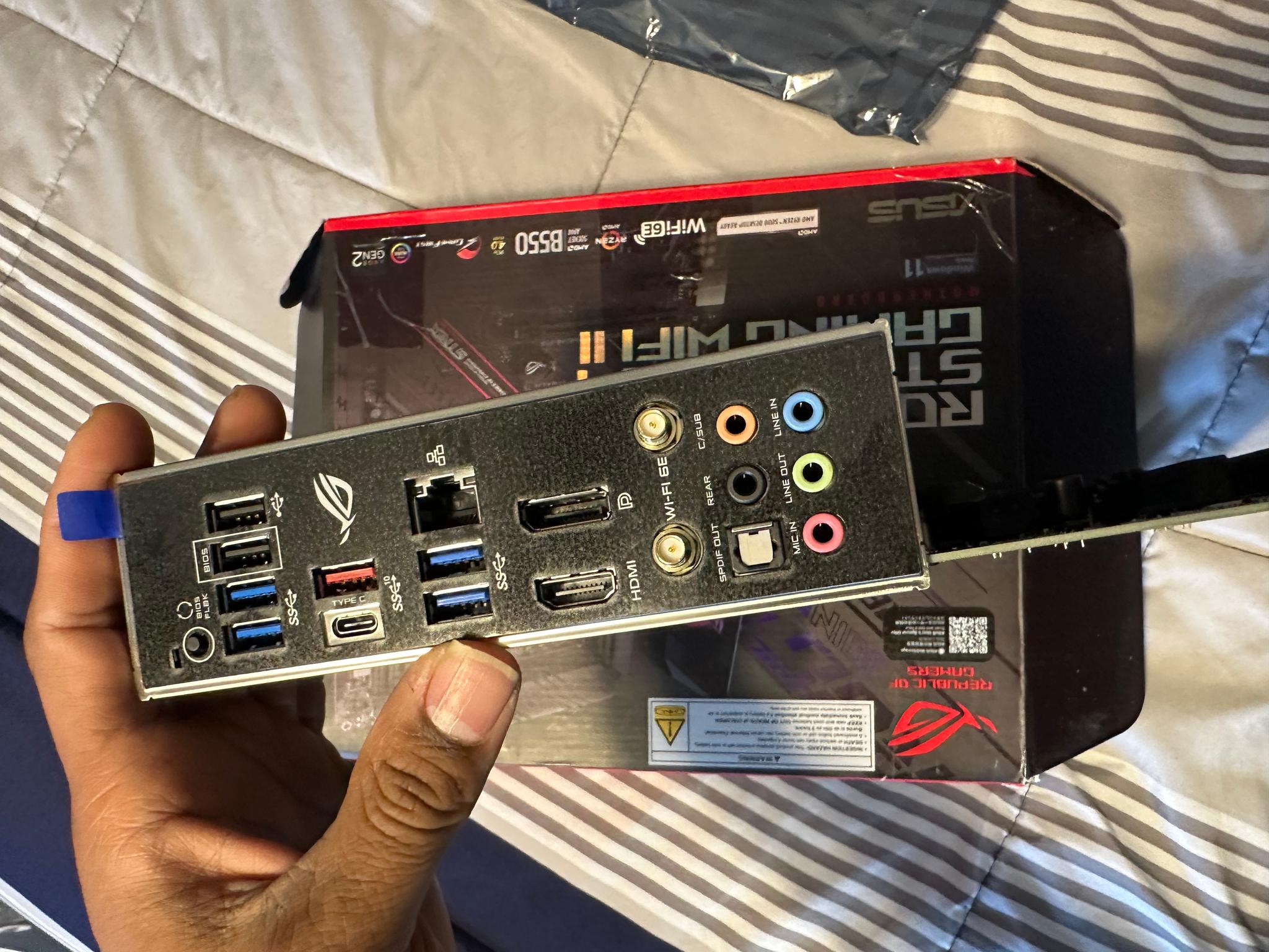 ASUS ROG STRIX B550-F GAMING - Image 2