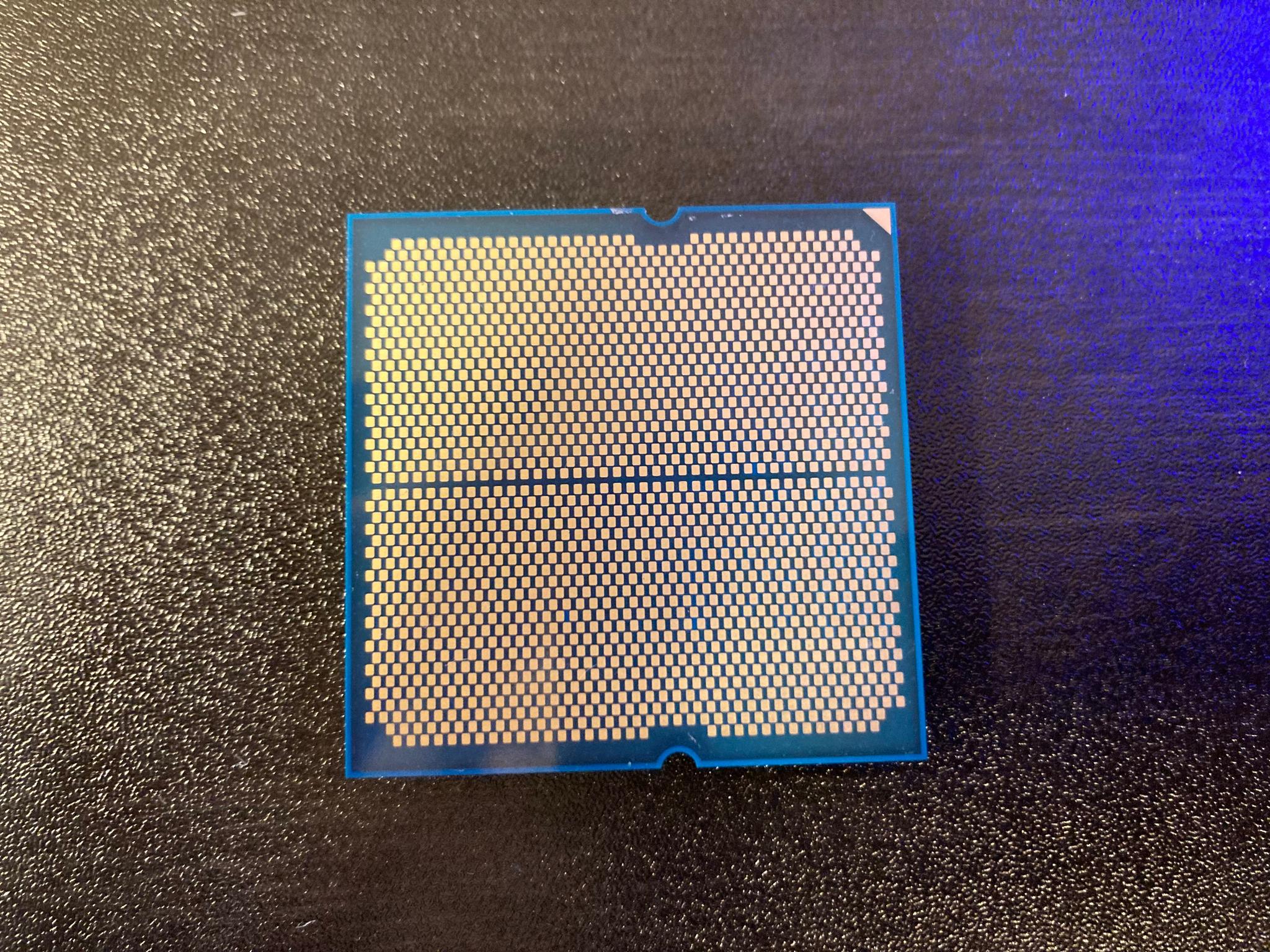 AMD Ryzen 7 9700X