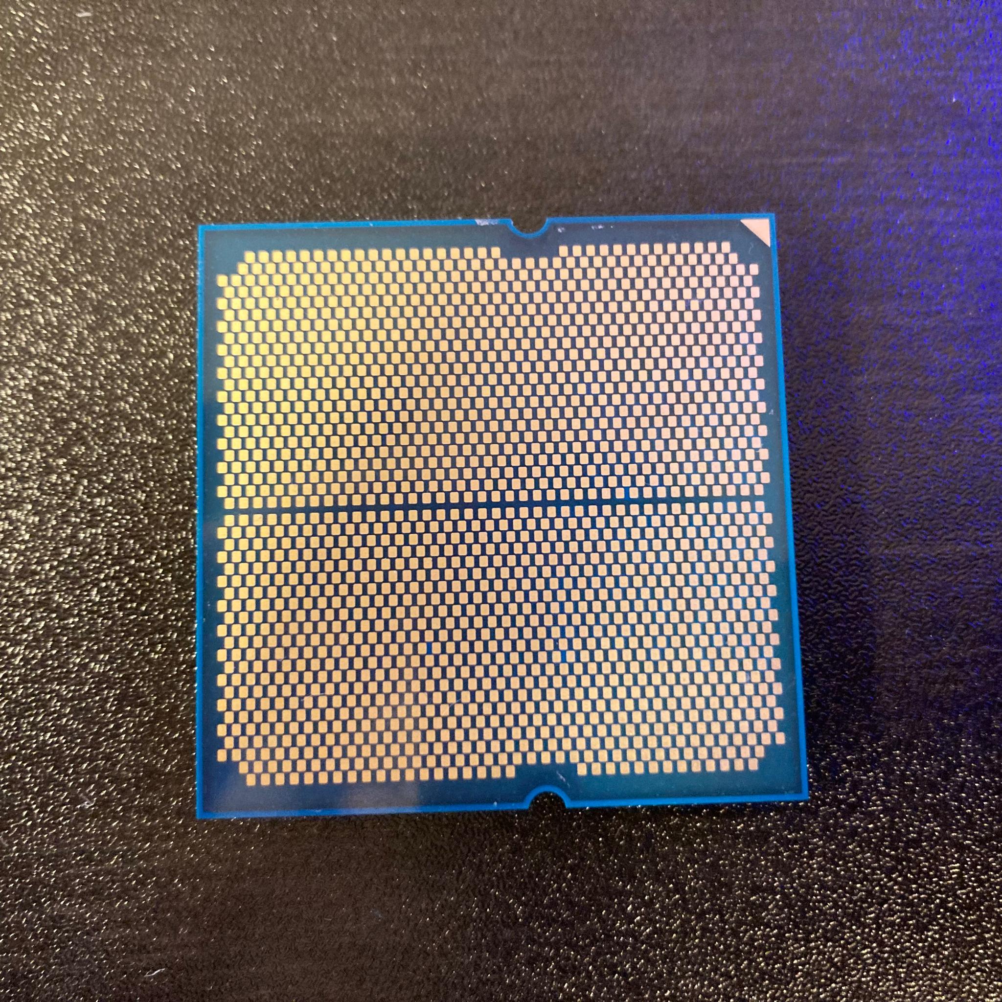AMD Ryzen 7 9700X