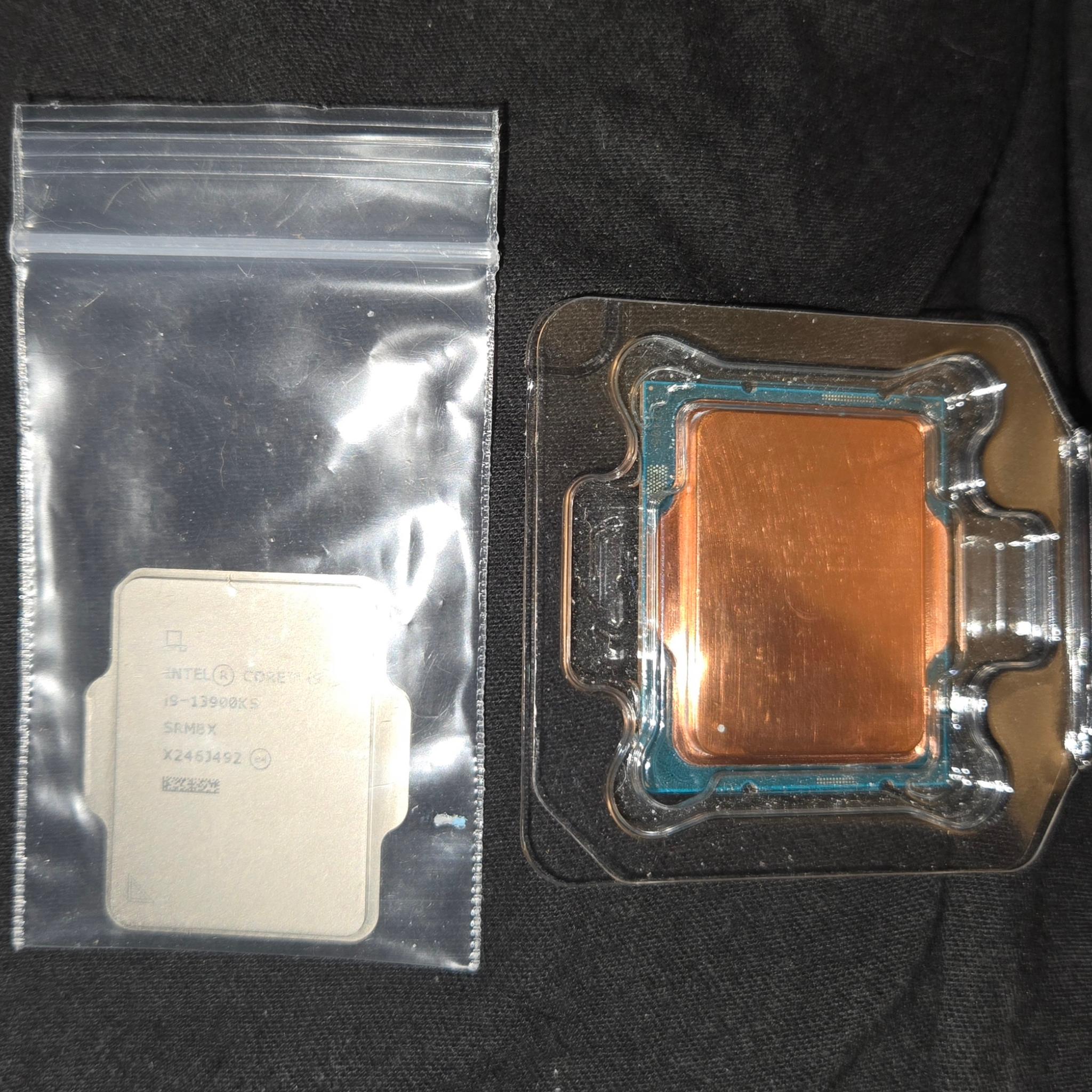 I9 Intel 13900KS Copper IHS Liqued Metal In Box Works 100%