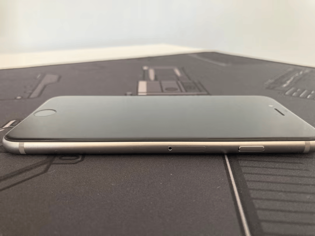 Apple Iphone 6s 32gb - Space Gray