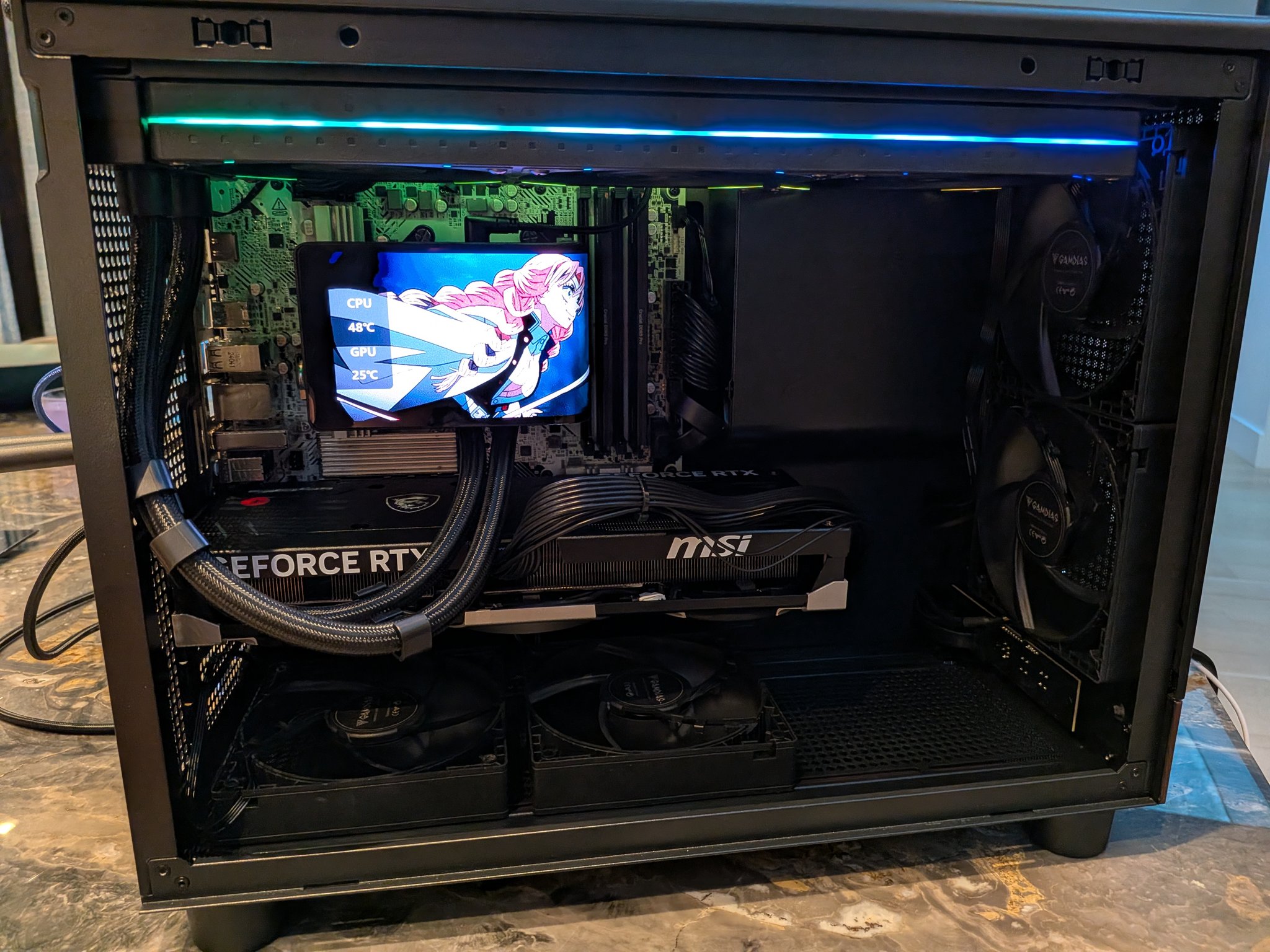 1440p Vision - RTX 5070, Ryzen 7 7700X, 32 GB DDR5 RAM, 2 TB Gen 4 SSD, Liquid Cooled, RGB