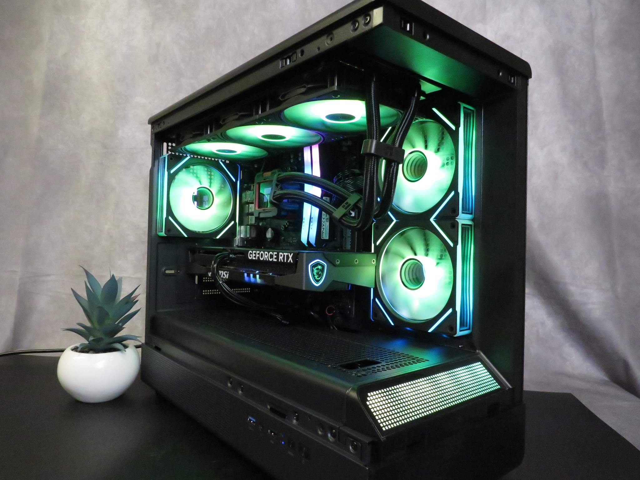 Beautiful 1440p Gaming + Productivity! Ryzen 7 5800XT + RTX 5060 + 32 GB DDR4 + 1 TB NVME