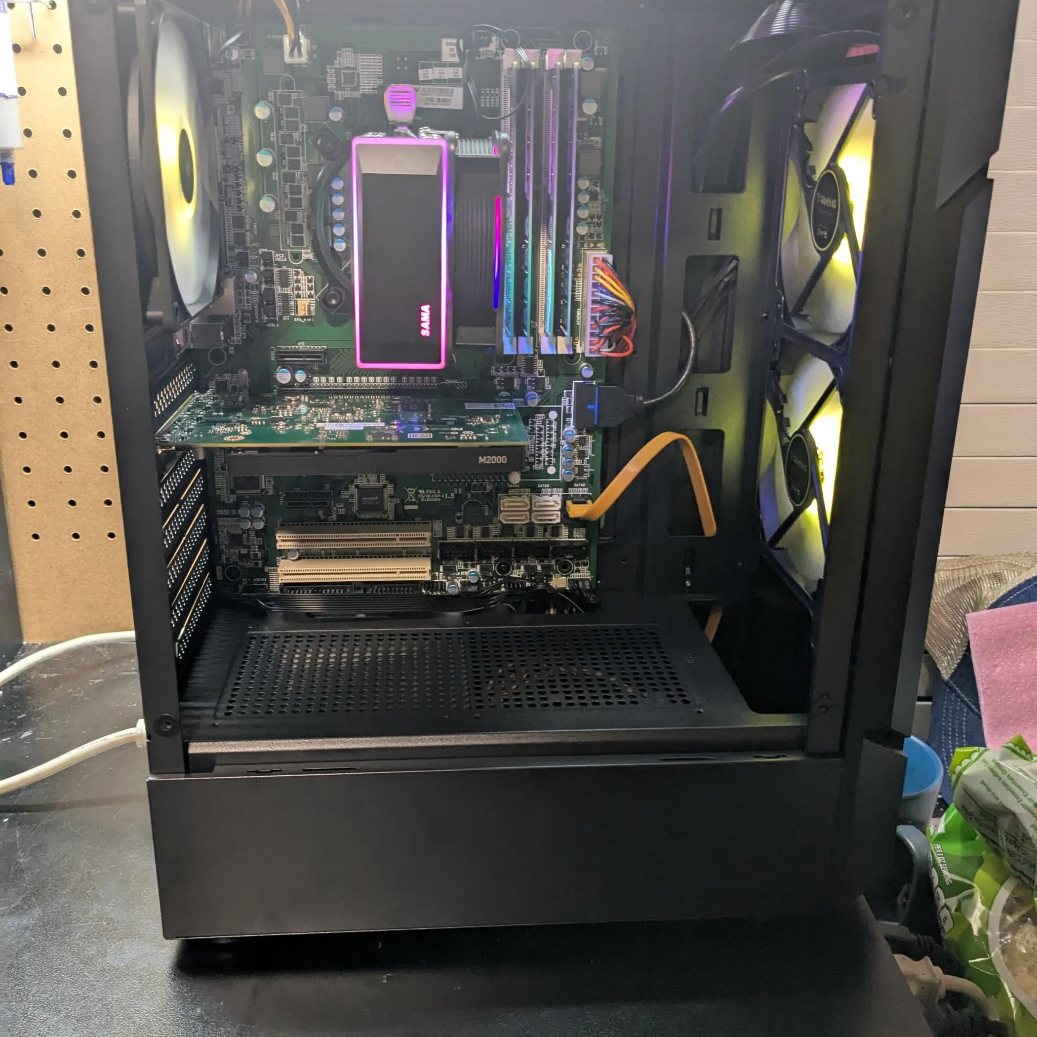 70 FPS Fortnite | 180 Day Warranty | i5-4570S, 16GB RAM, 500GB SSD, Nvidia 4GB GPU, RGB, Wifi, Win10